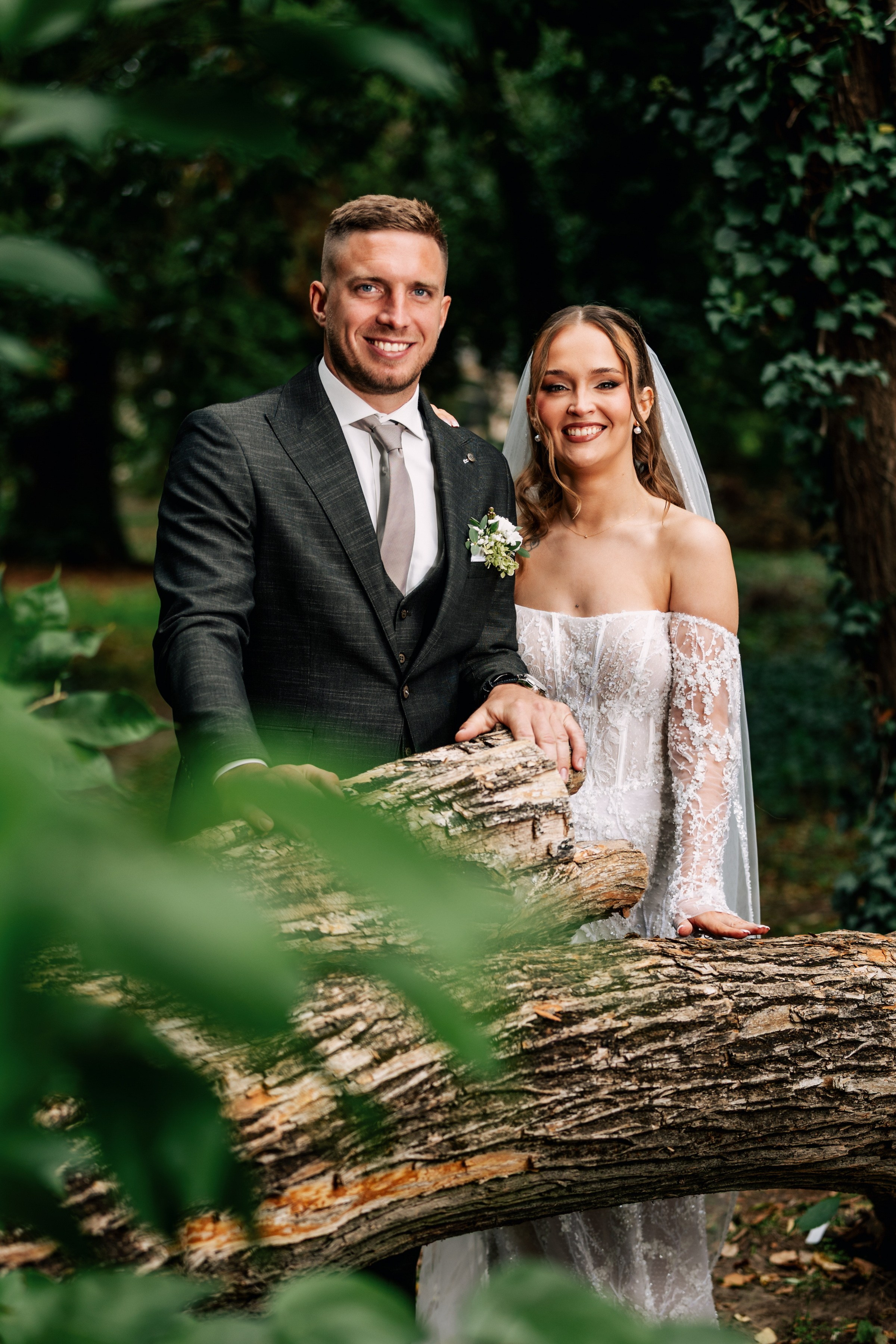 MLADENCI. Fotografi iz Backog Petrovca David i Andrea Stojanovic