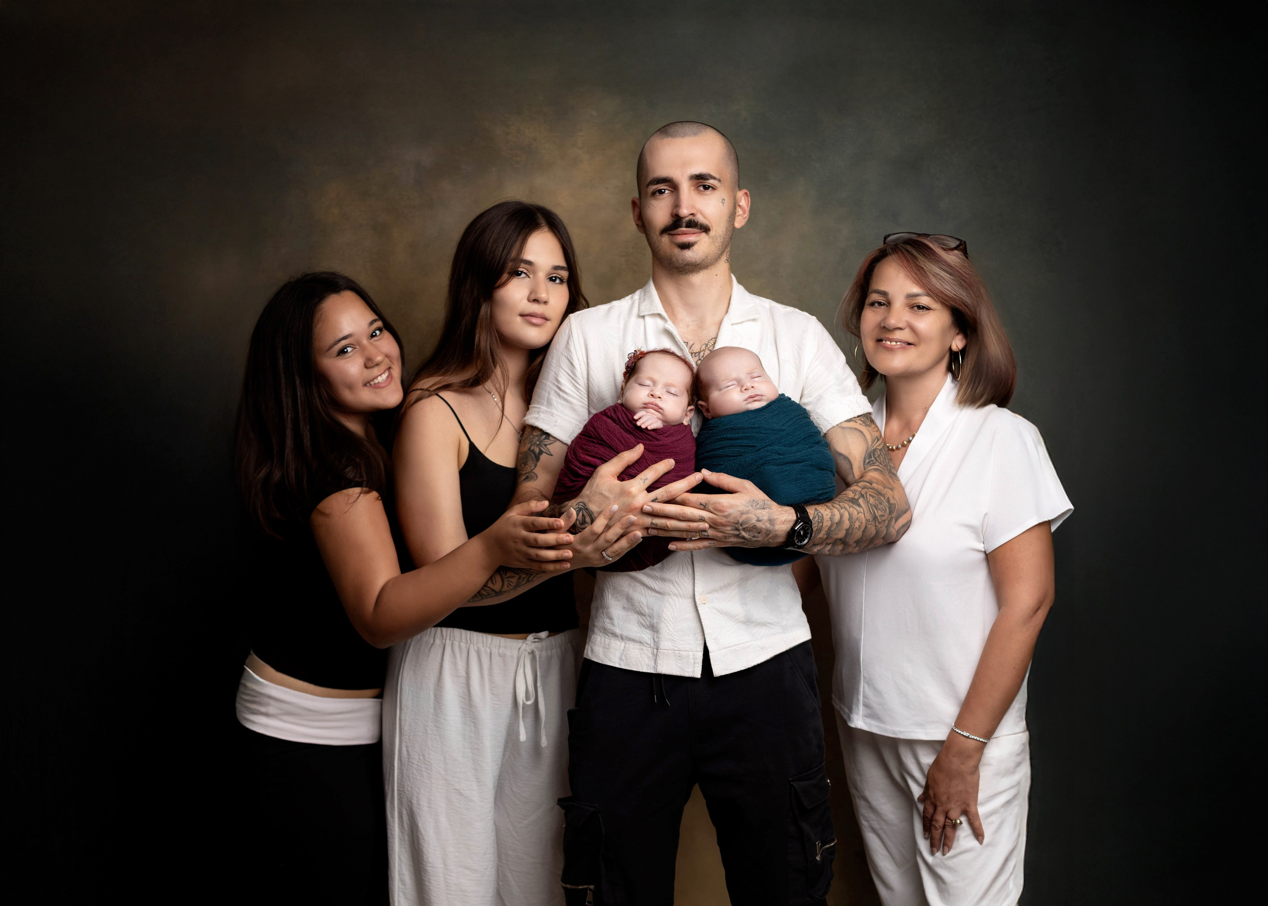 Каталог 25 Newborn. קטרינה שוסטרמן — צלמת ניובורן ומשפחות בישראל