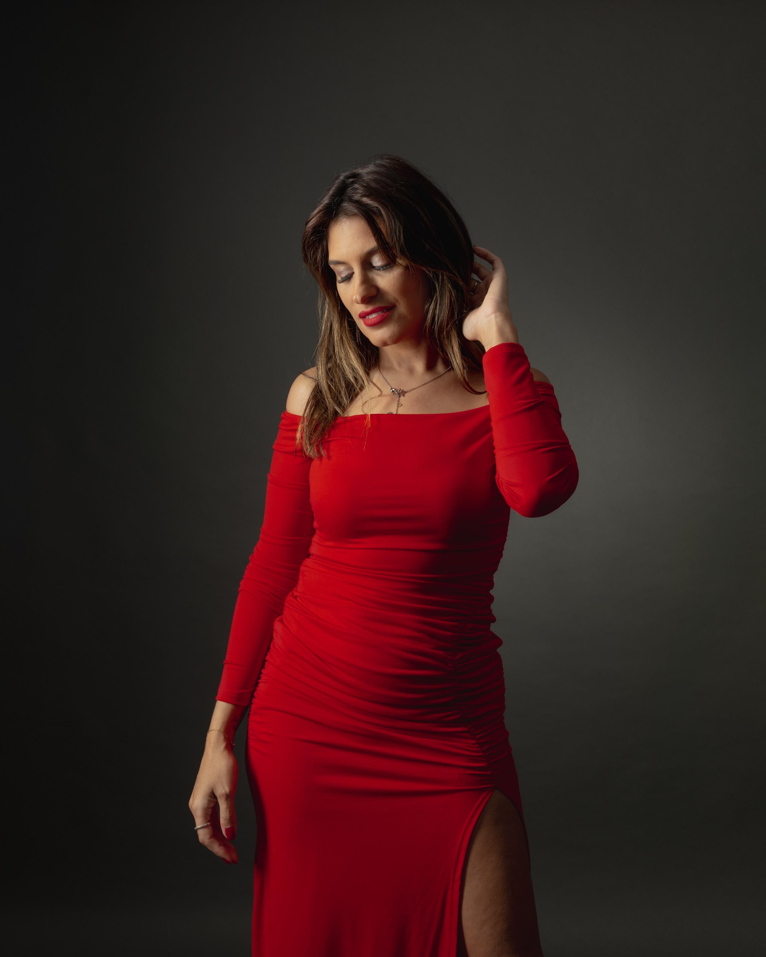 BRUNA. Anastasiia Antoniuk portrait, family and couple photographer, Portugal