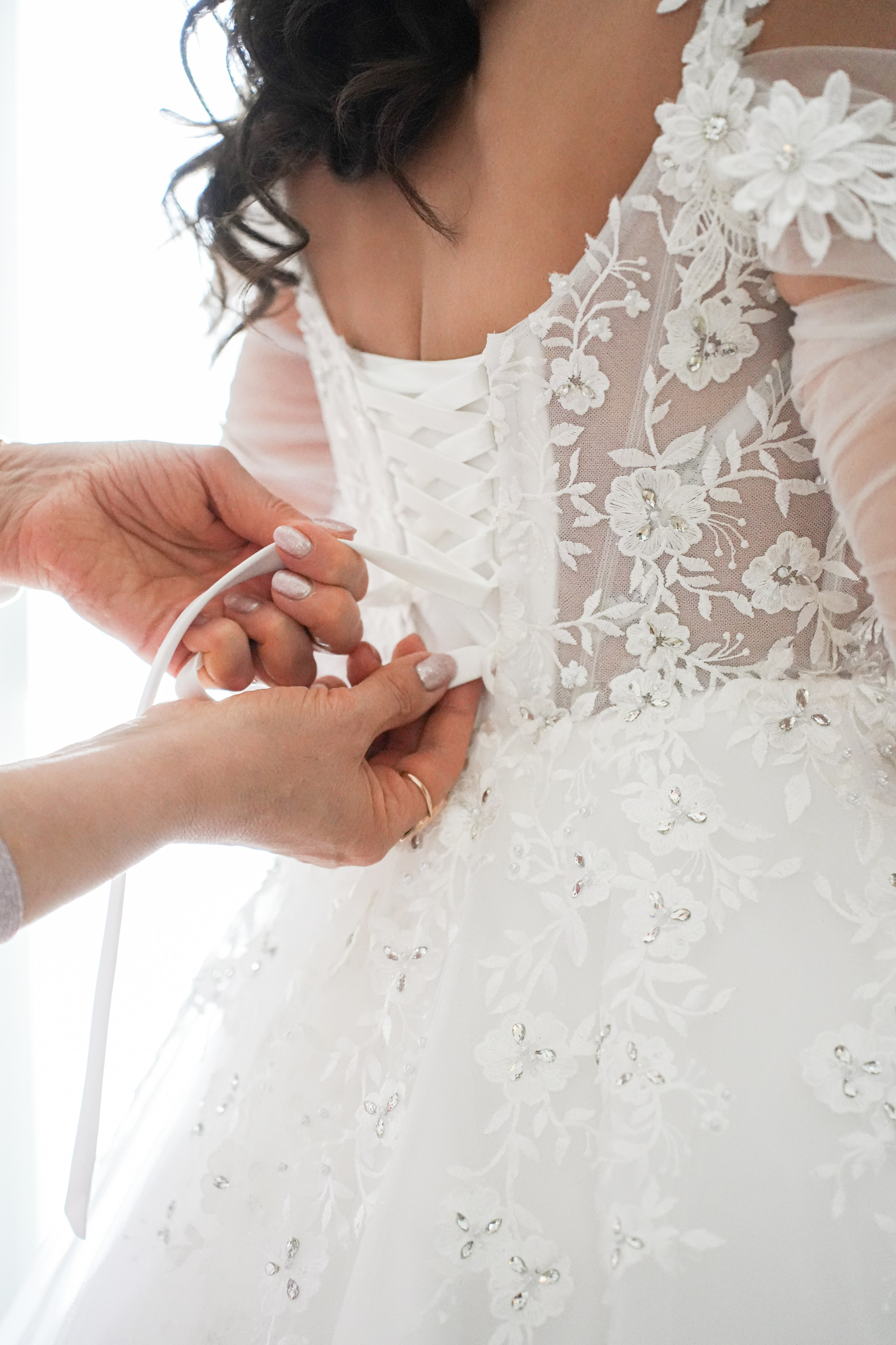 WEDDINGS. Calgary Portrait & Family and Child Photographer