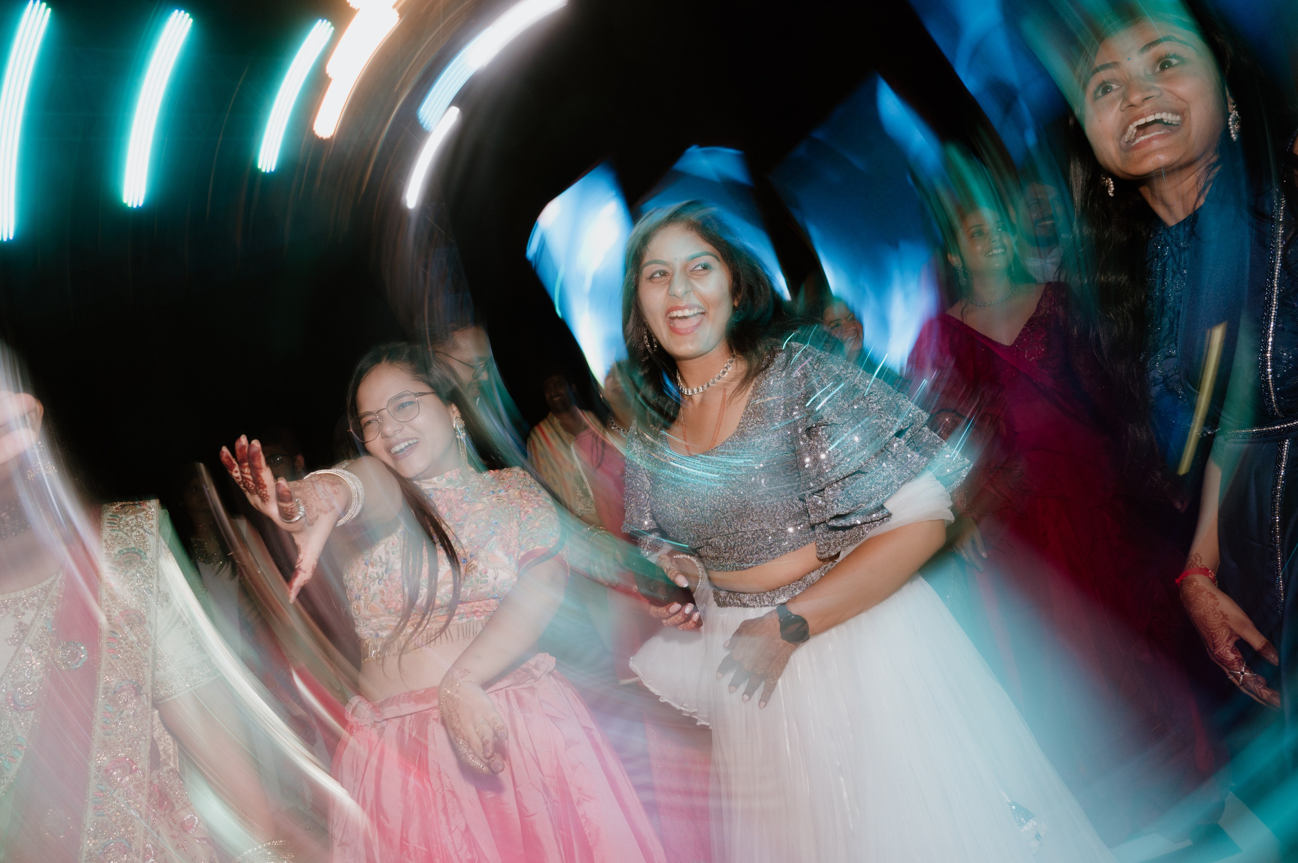 WEDDINGS. Love Emotions Weddings