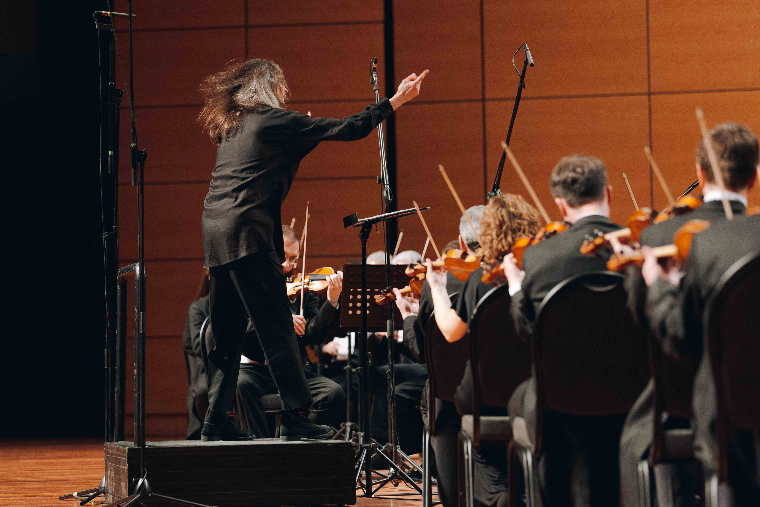 The Tchaikovsky Academic Grand Symphony Orchestra in Istanbul. Wedding&Event photographer Ismail Rzayev in Baku