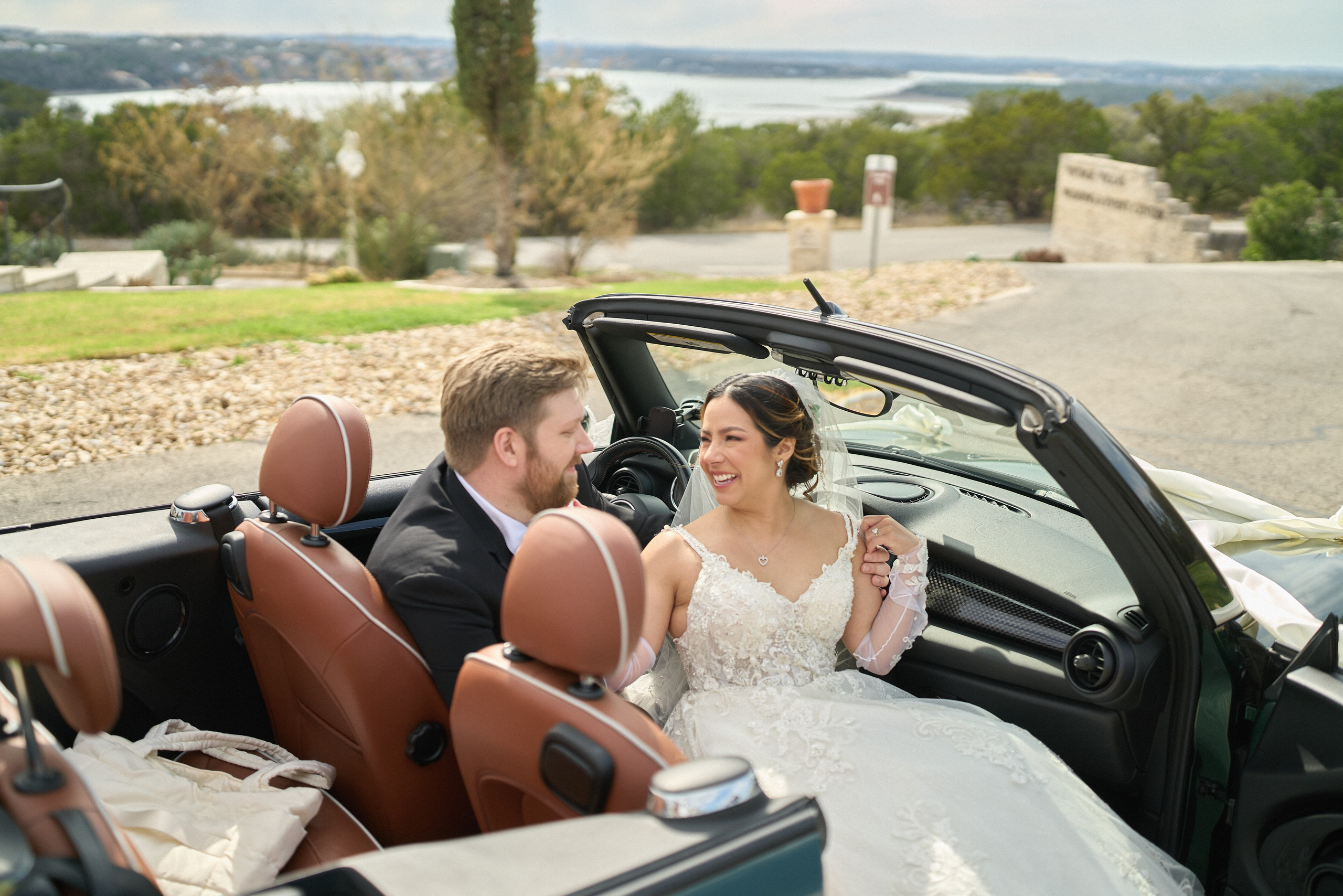 Kristine & Ryan, Austin, Vintage Villas. Alex Pedan photography