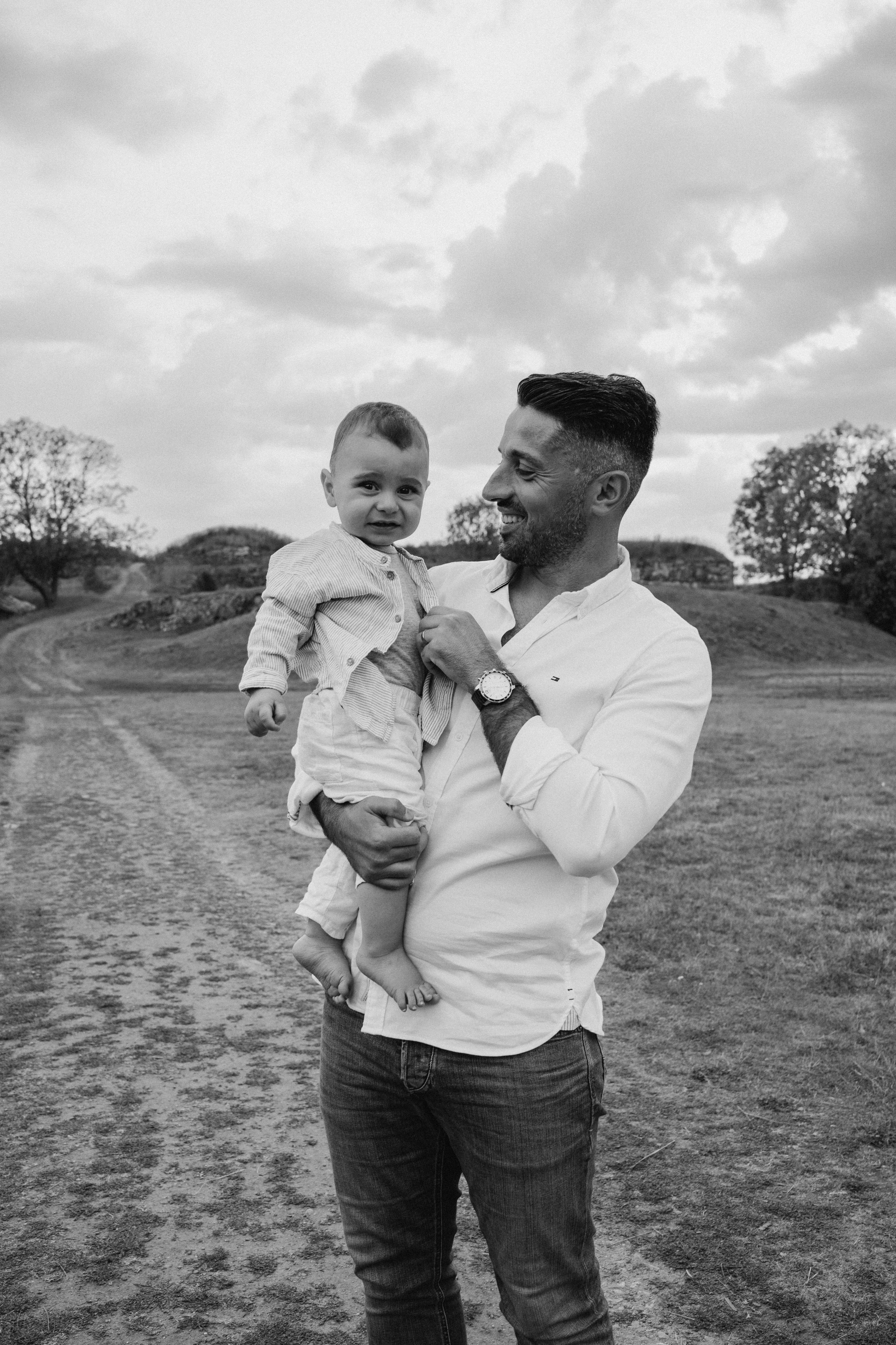 Summer. Wedding and potrait photographer in Helsinki Vickan O