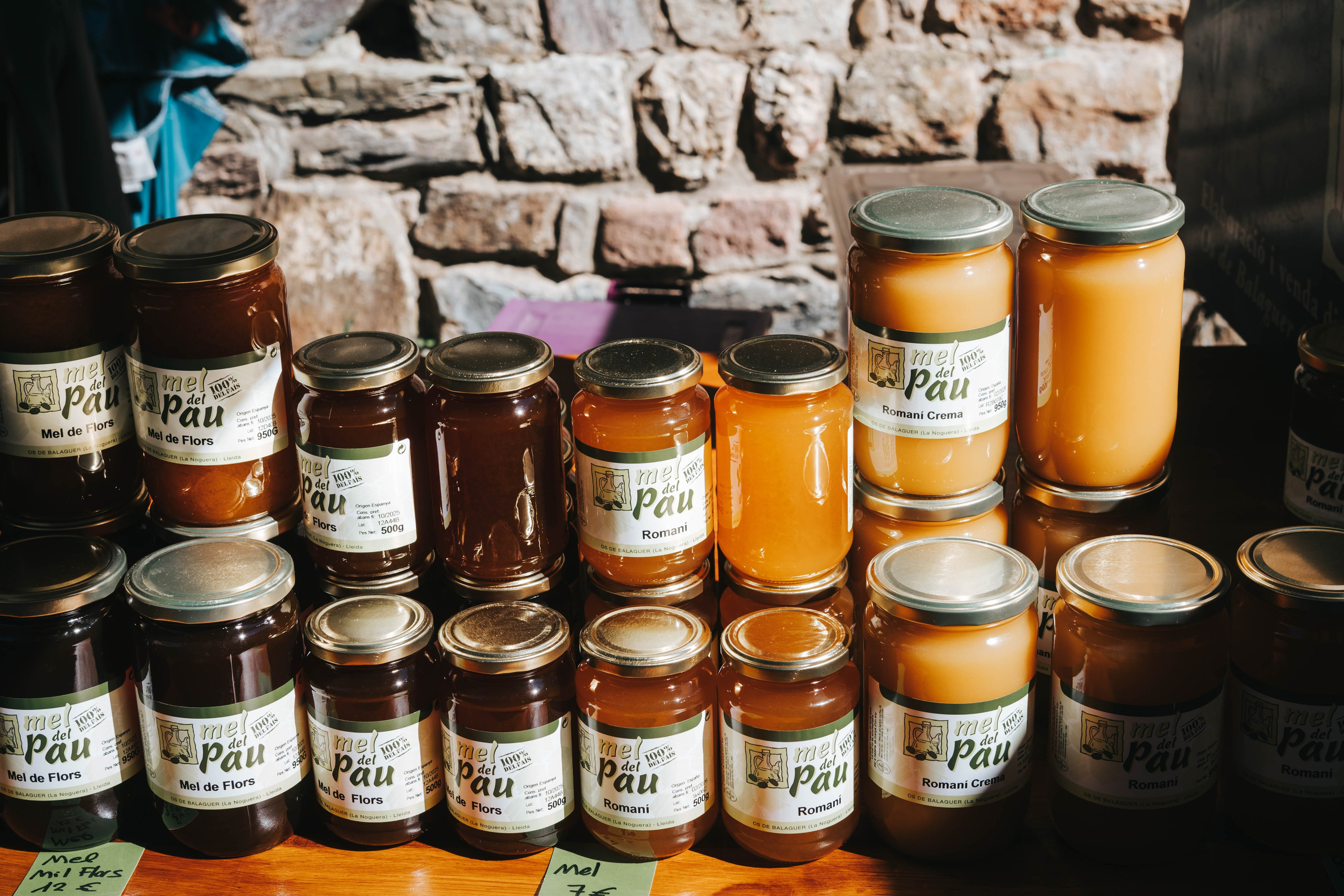 Mercadillo, La Pobleta de Bellveí. Alba del Norte Studio