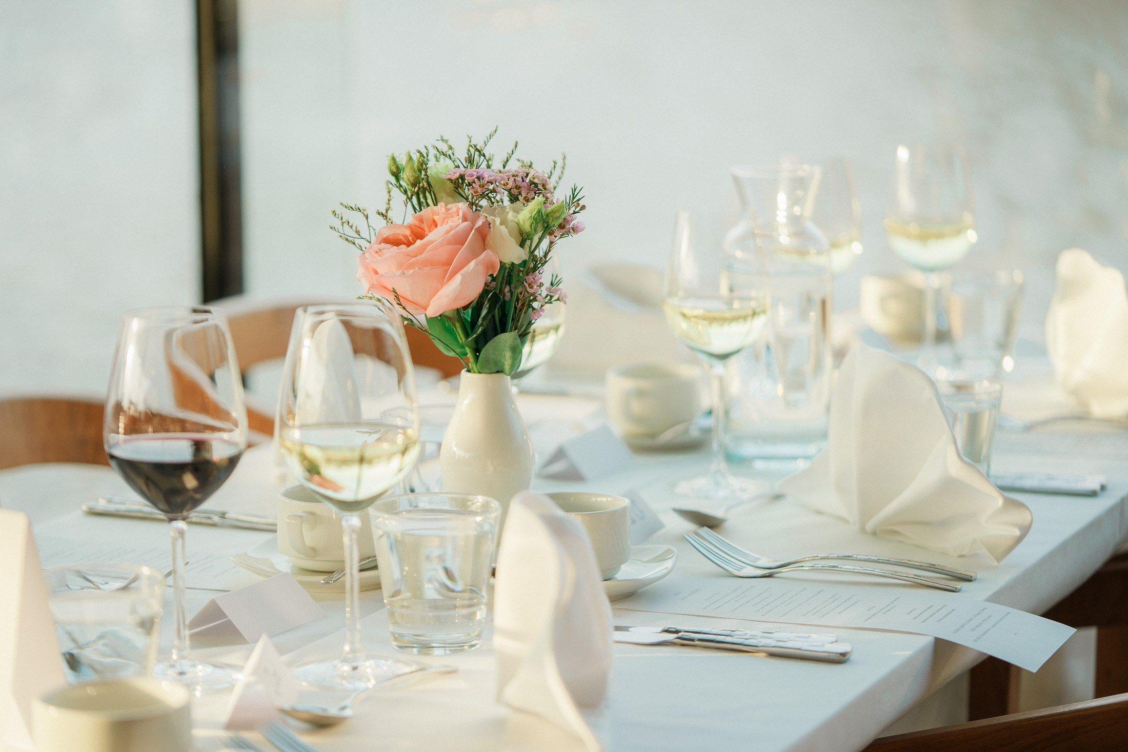 Keväthäät Kallion kirkossa ja Meripaviljongissä