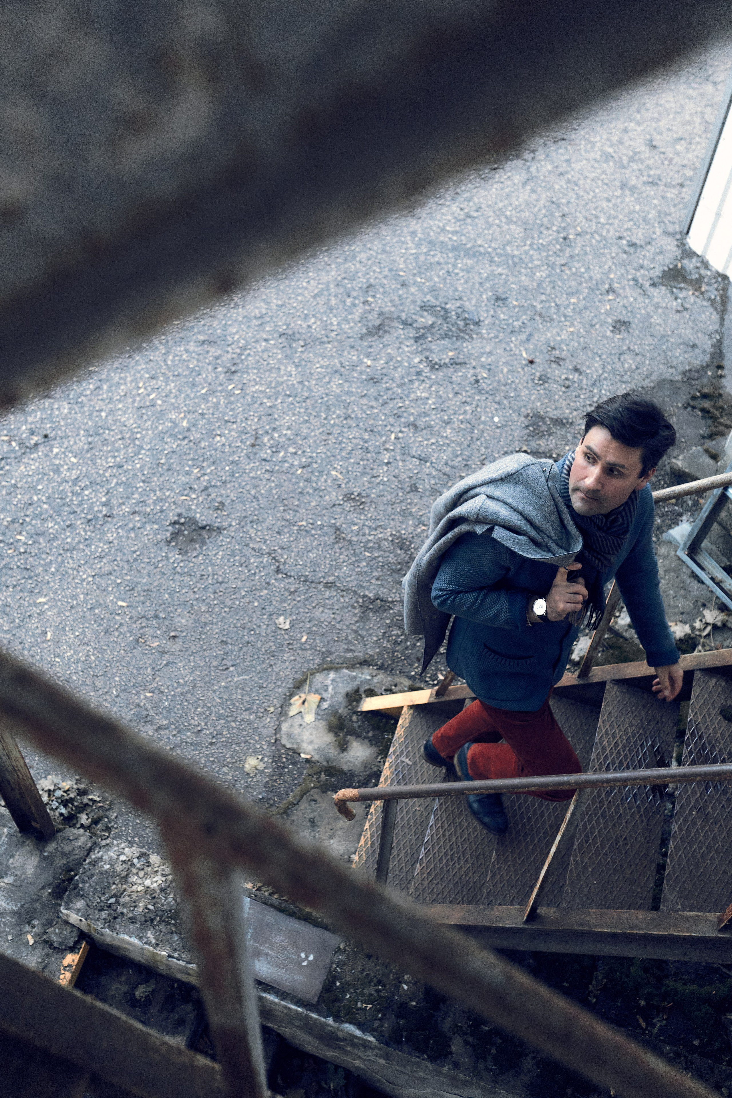 Portrait photographer in Riga. Photographer in Doha, Qatar