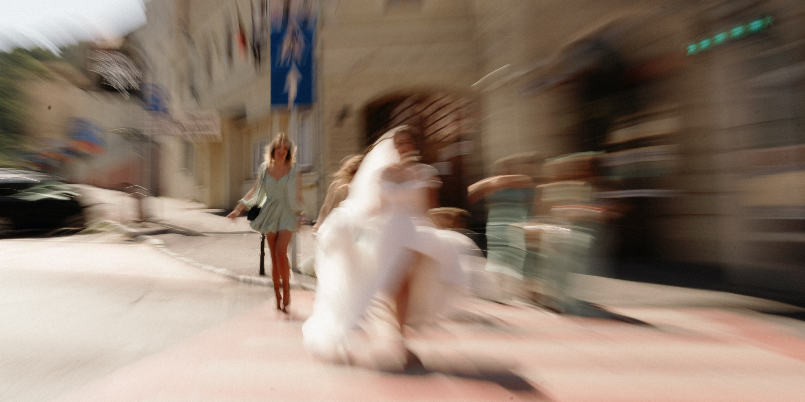 Andreea & Emanuel. STORYCATCHERS