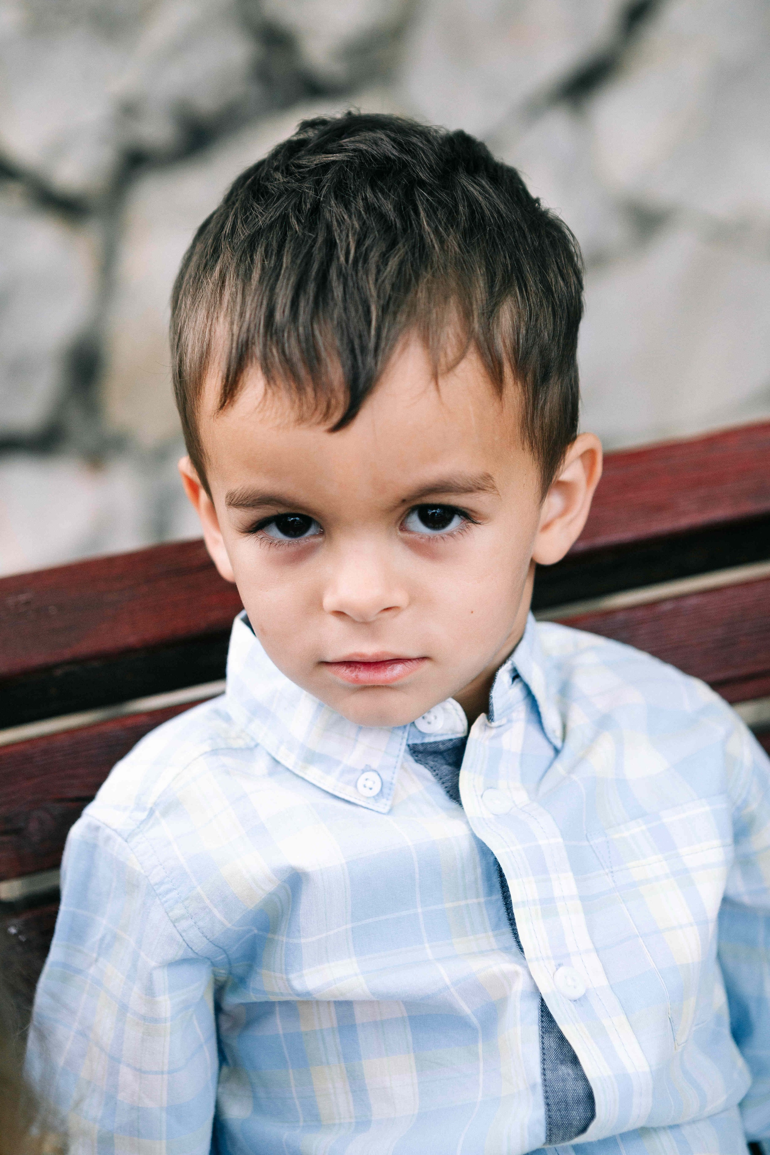 BRITH MILA IN THE SMALL SYNAGOGUE. PHOTOGRAPHER IN ISRAEL