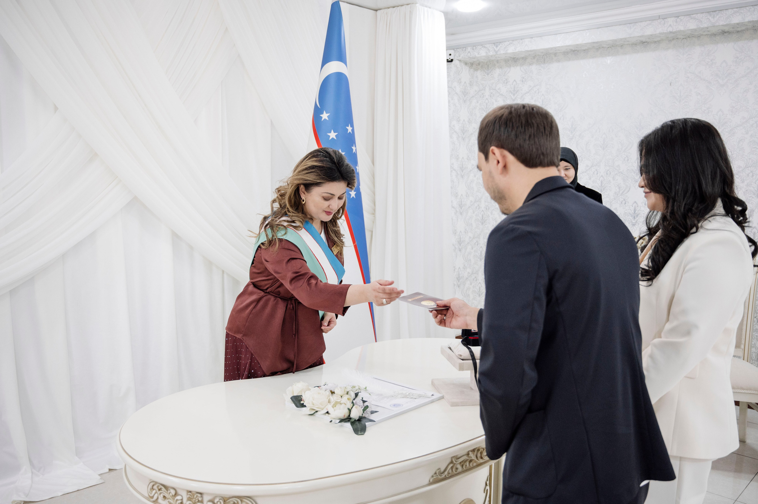 ЗАГС. Свадебный, семейный и студийный фотограф в Ташкенте. Валентин Сухотский