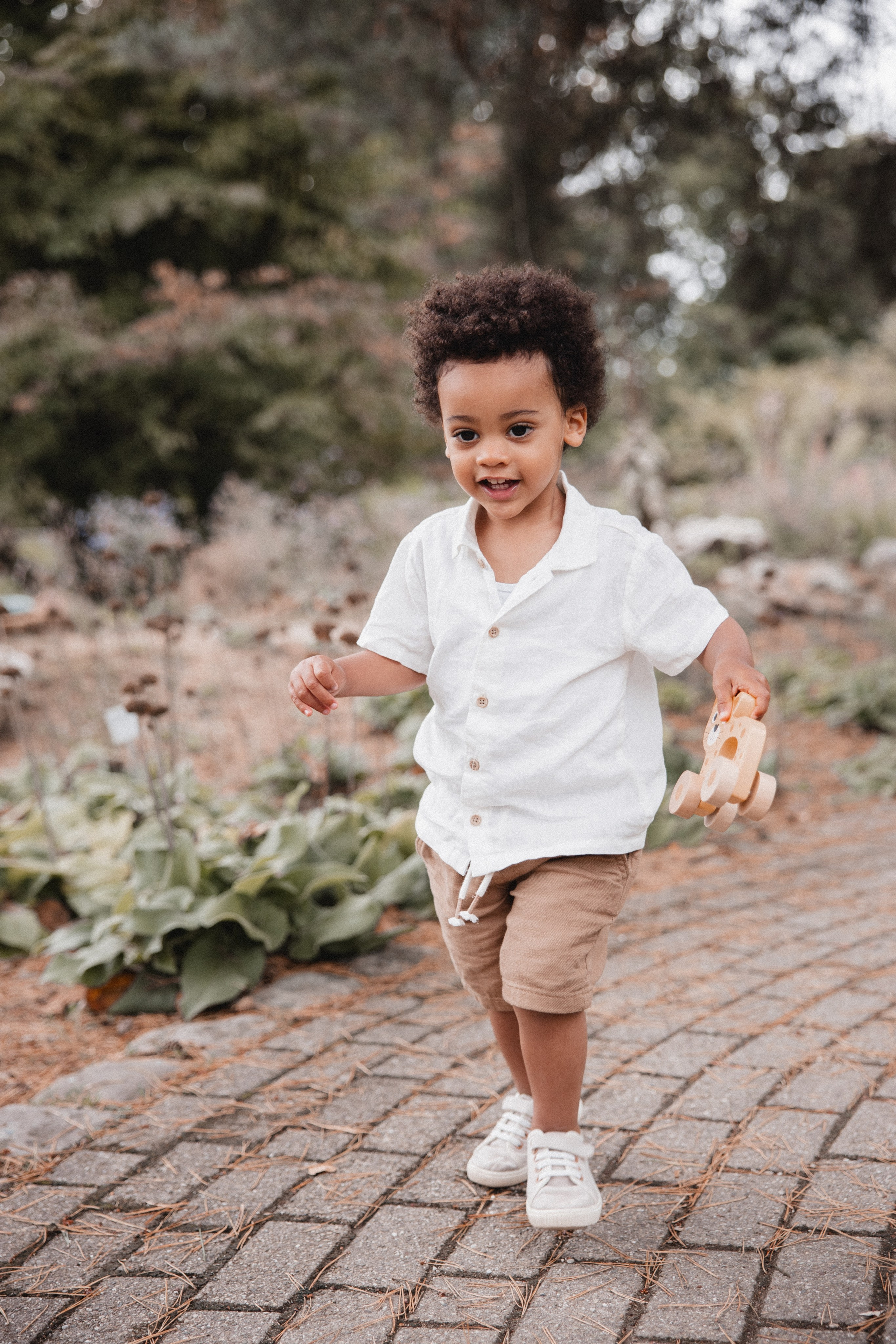 Babybauch Shooting im Botanischen Garten Bochum | Reiche Fotografie. Hochzeitsfotografin Bochum | Halyna Reiche Fotografie NRW