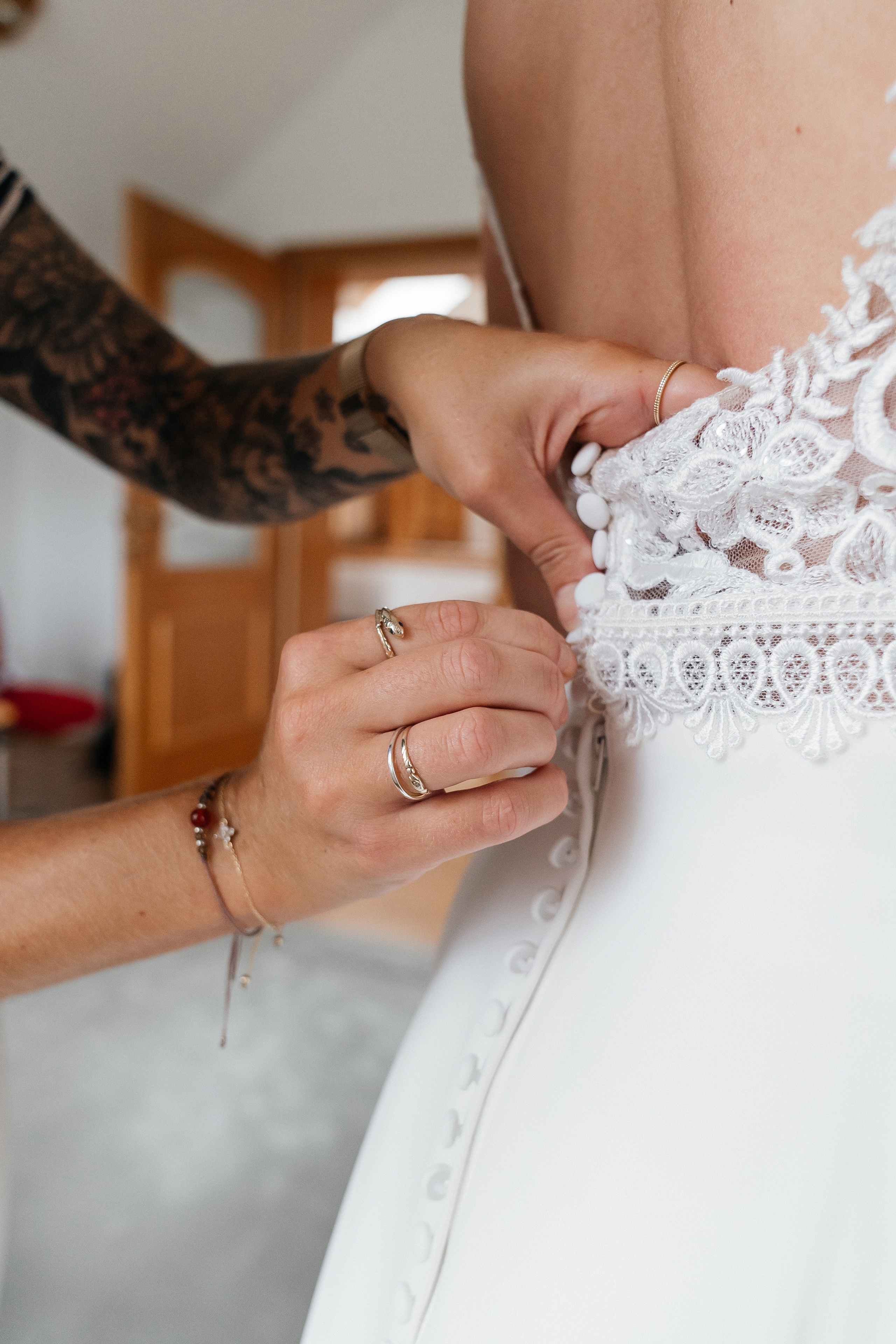 Tina und Dominik. Hallo, ich bin Nadya - Fotografin aus Linz, Oberösterreich