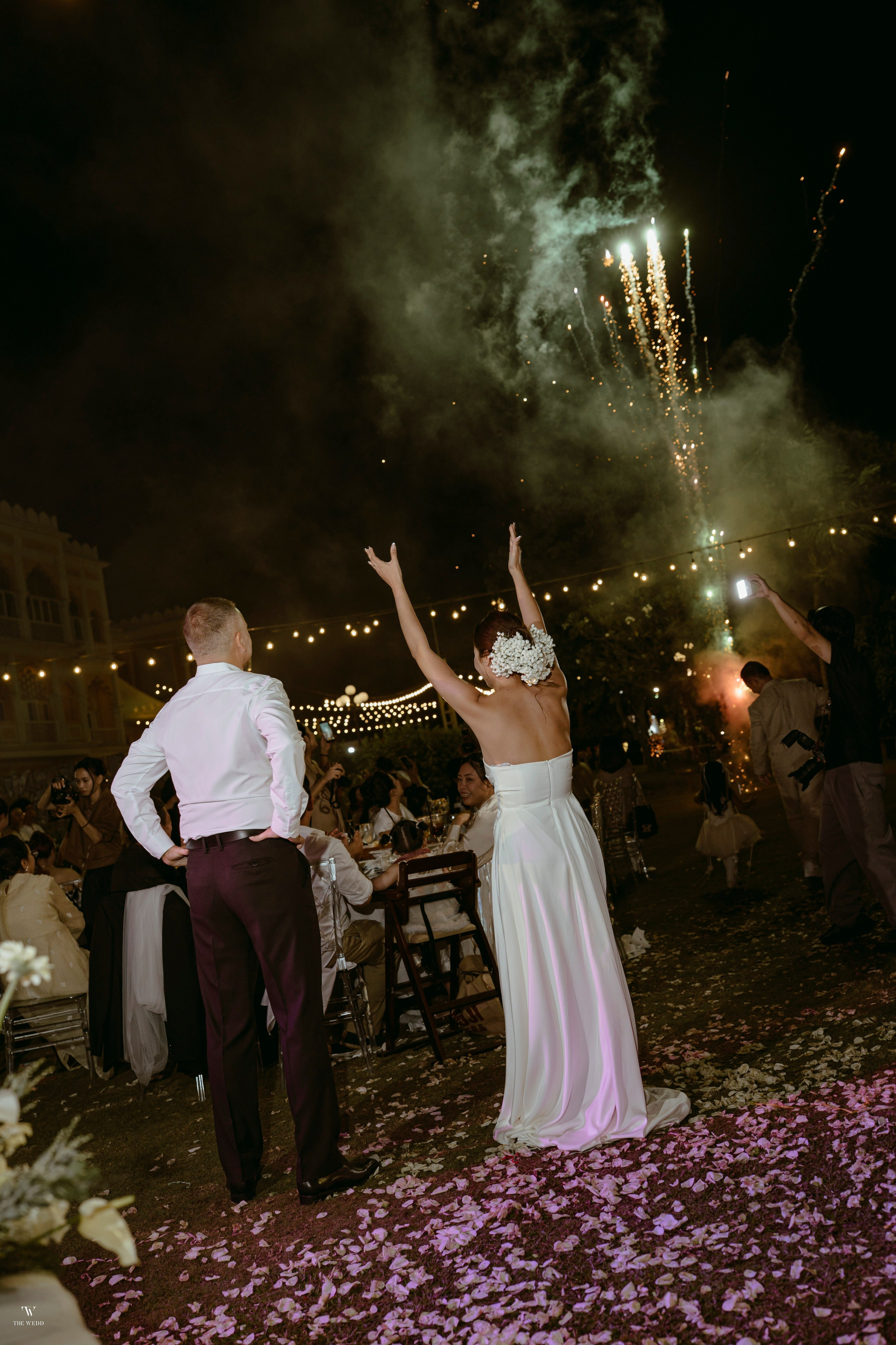 ALEX & NICOLE. WEDDING PHOTOGRAPHER IN VIETNAM