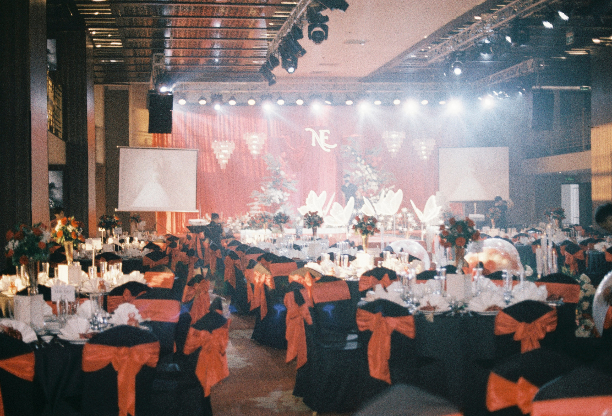 ERIC & NHA | VISON OUTDATE 500. WEDDING PHOTOGRAPHER IN VIETNAM
