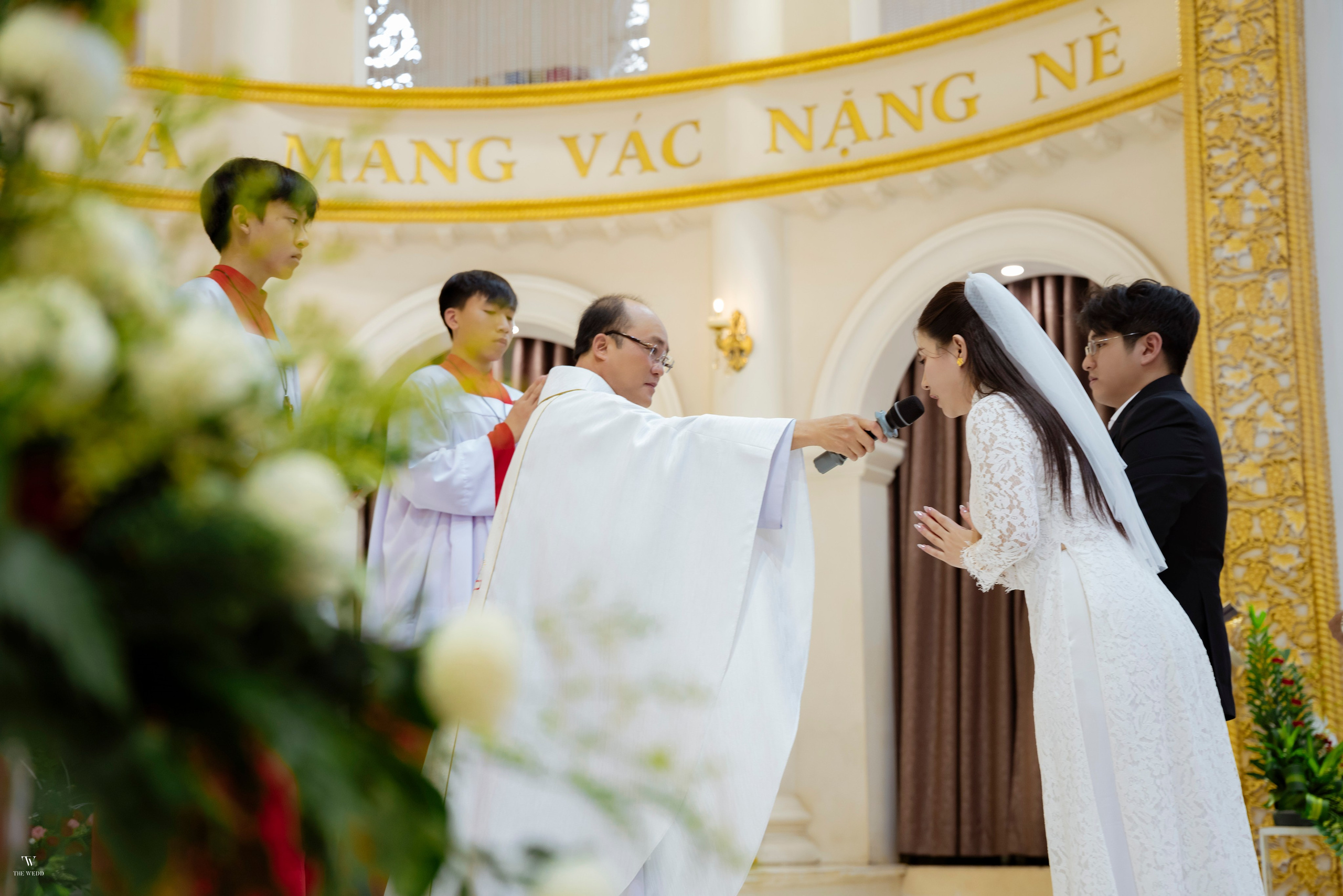 NHÀ THỜ — ANH & TRANG. WEDDING PHOTOGRAPHER IN VIETNAM