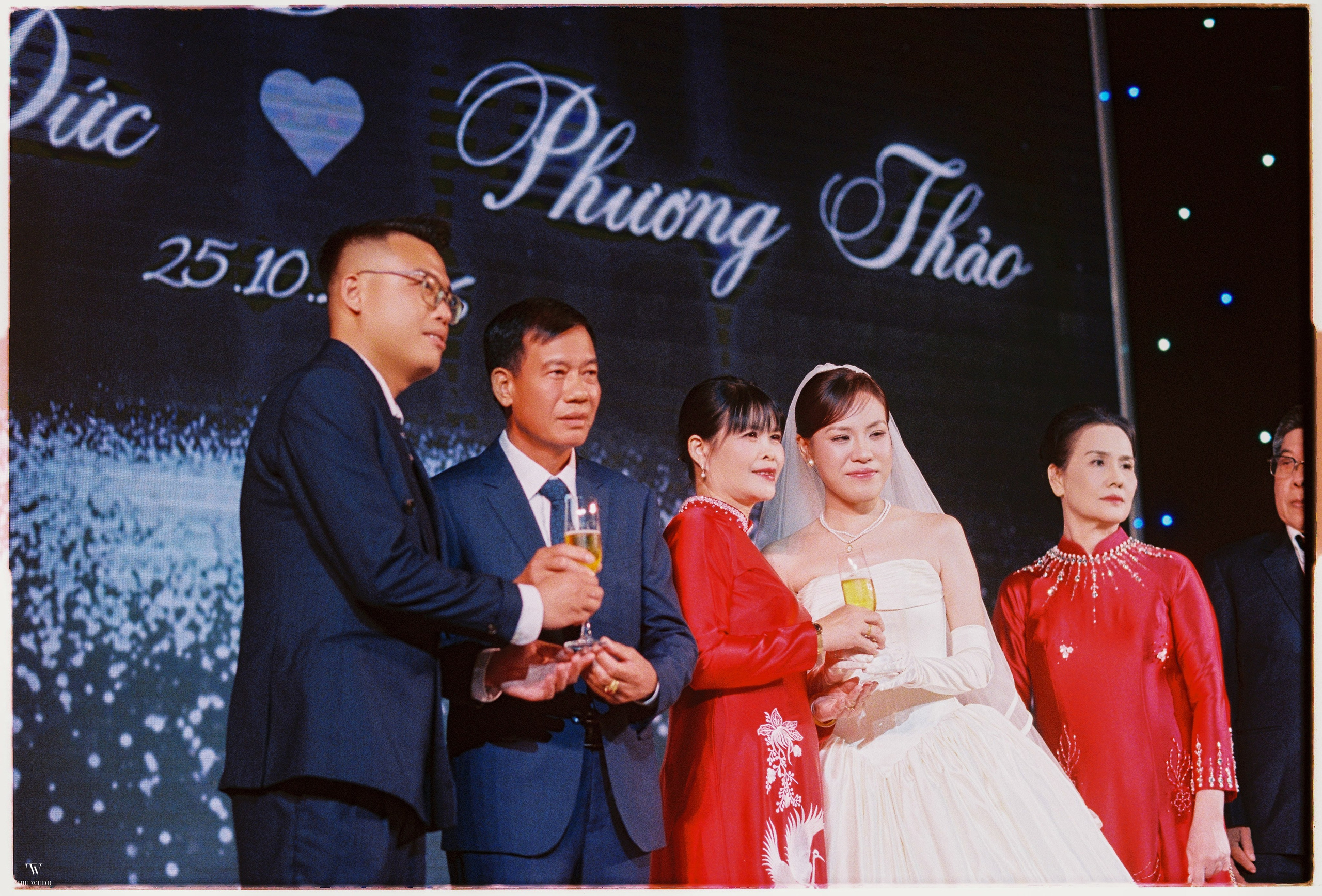 DUC & THAO. WEDDING PHOTOGRAPHER IN VIETNAM
