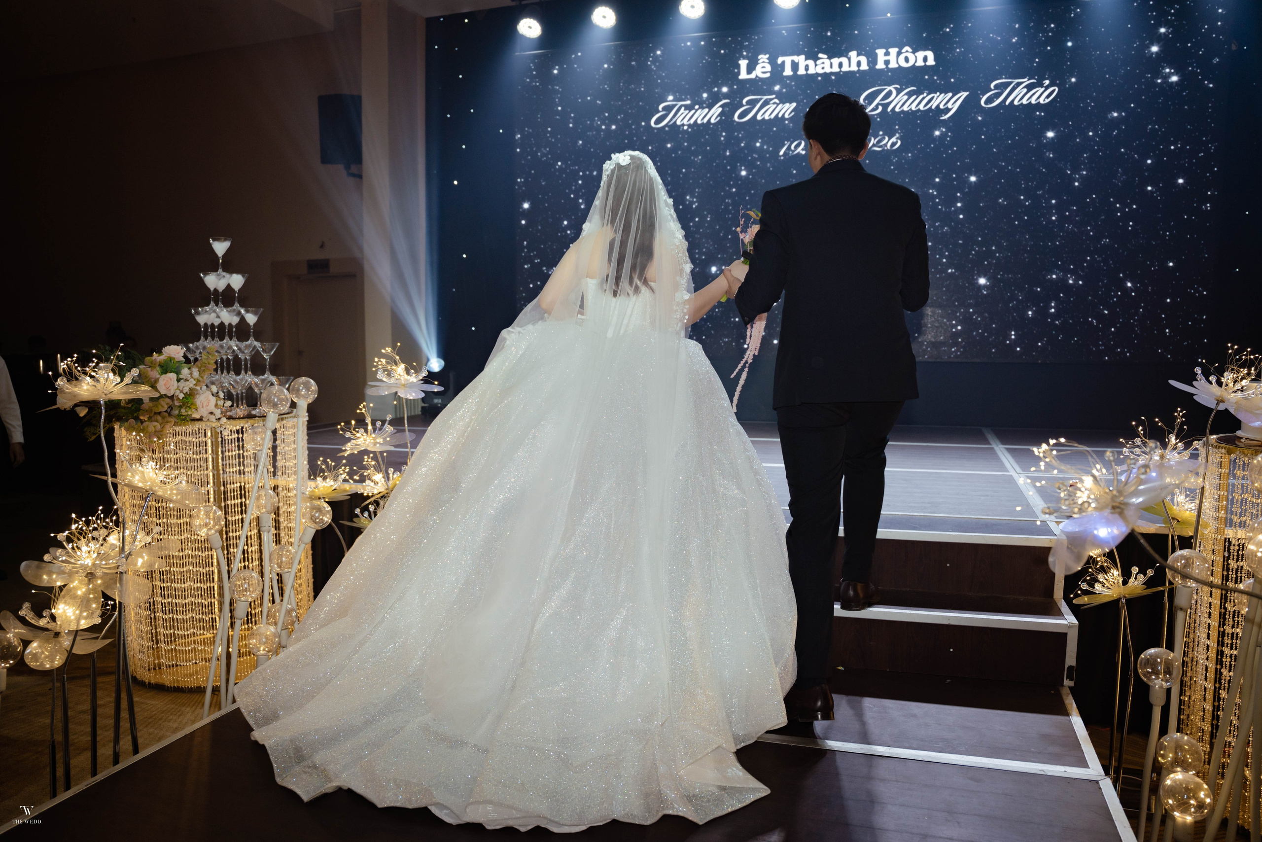 TAM & THAO. WEDDING PHOTOGRAPHER IN VIETNAM