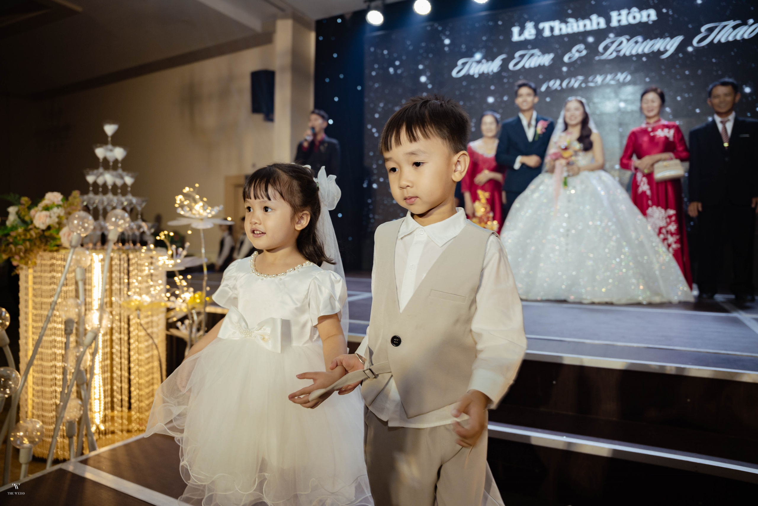 TAM & THAO. WEDDING PHOTOGRAPHER IN VIETNAM