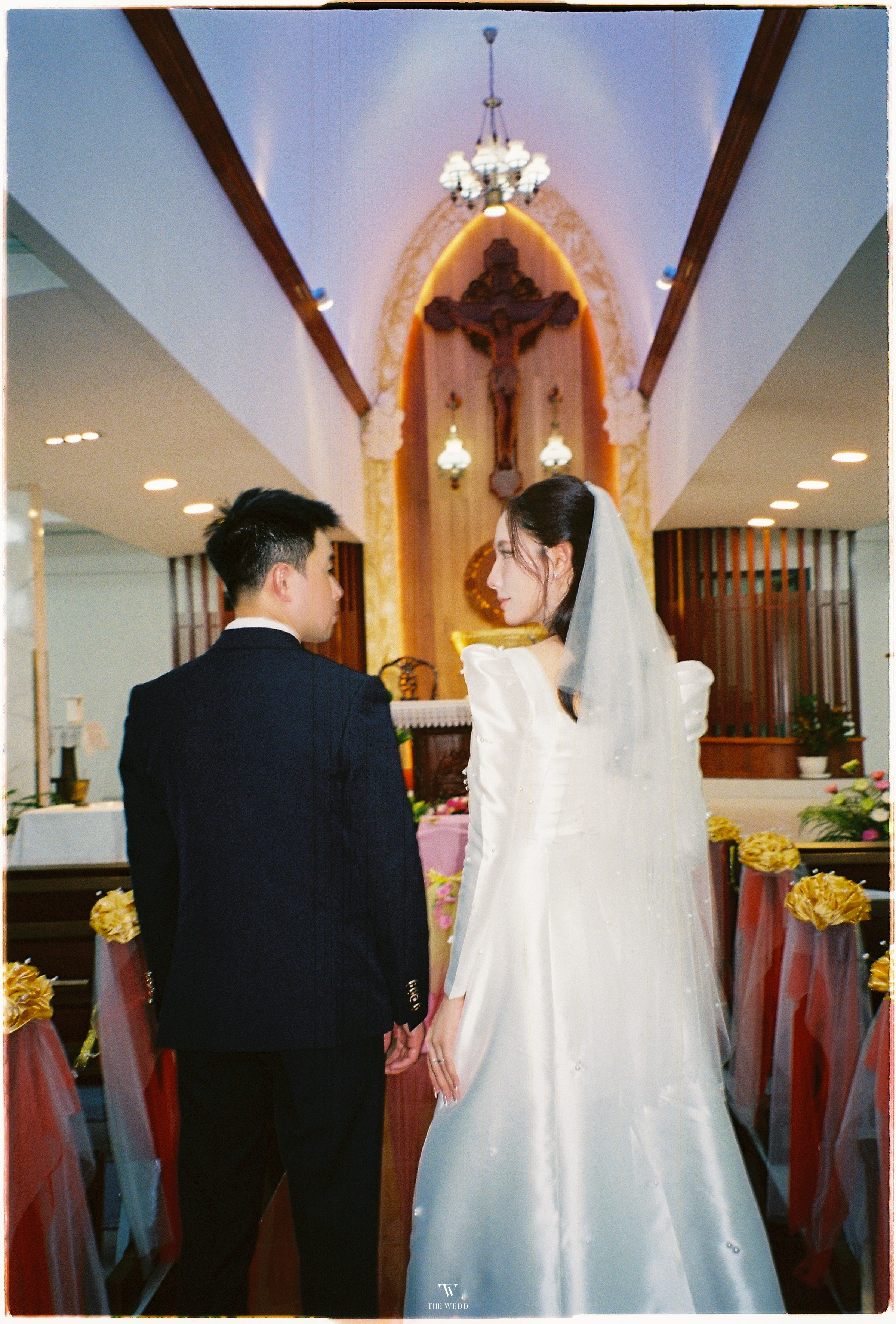 CANG & TRANG | FUJI400 & KODAK400. WEDDING PHOTOGRAPHER IN VIETNAM