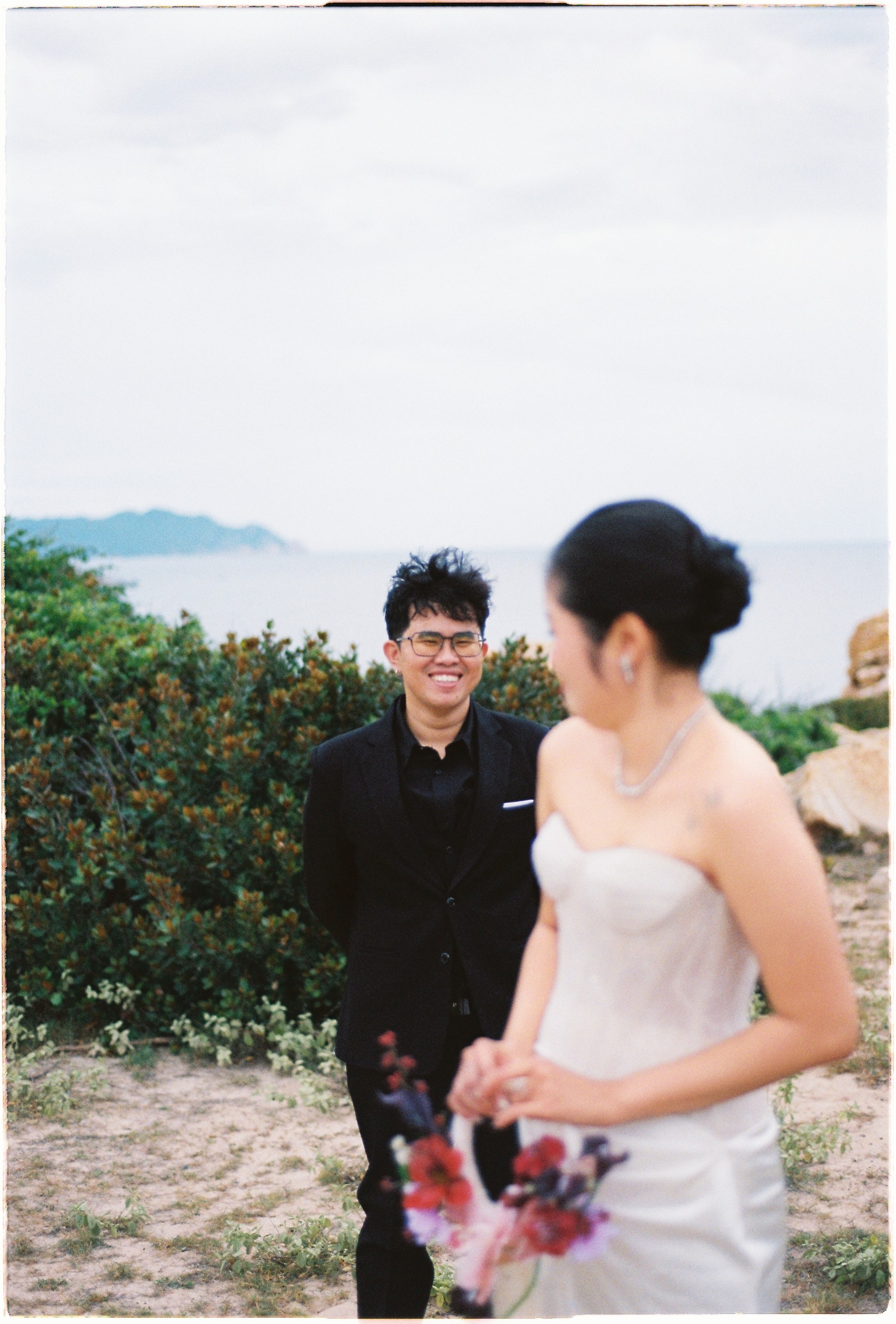 THANG & YEN | KODAK ULTRAMAX400. WEDDING PHOTOGRAPHER IN VIETNAM
