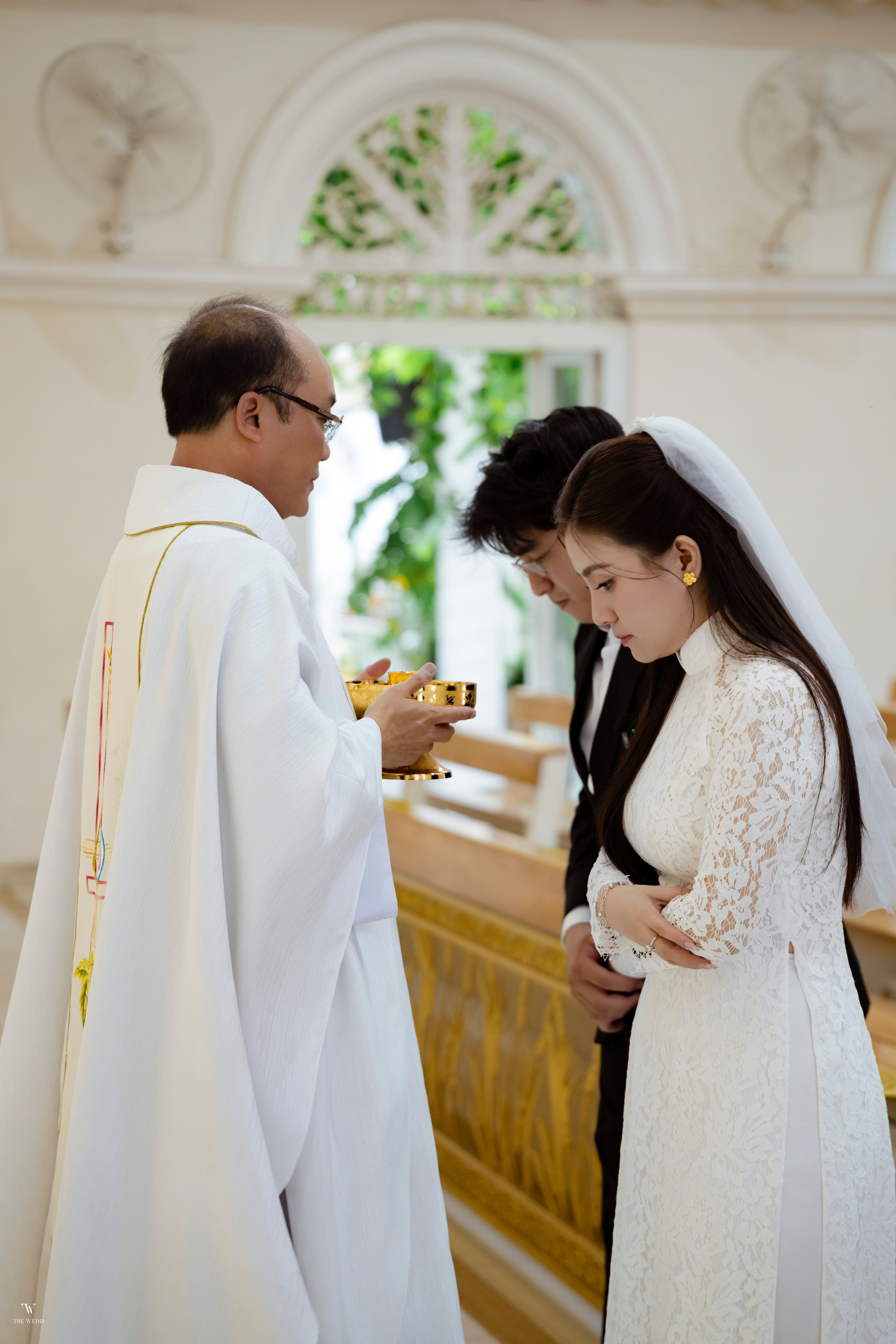 NHÀ THỜ — ANH & TRANG. WEDDING PHOTOGRAPHER IN VIETNAM