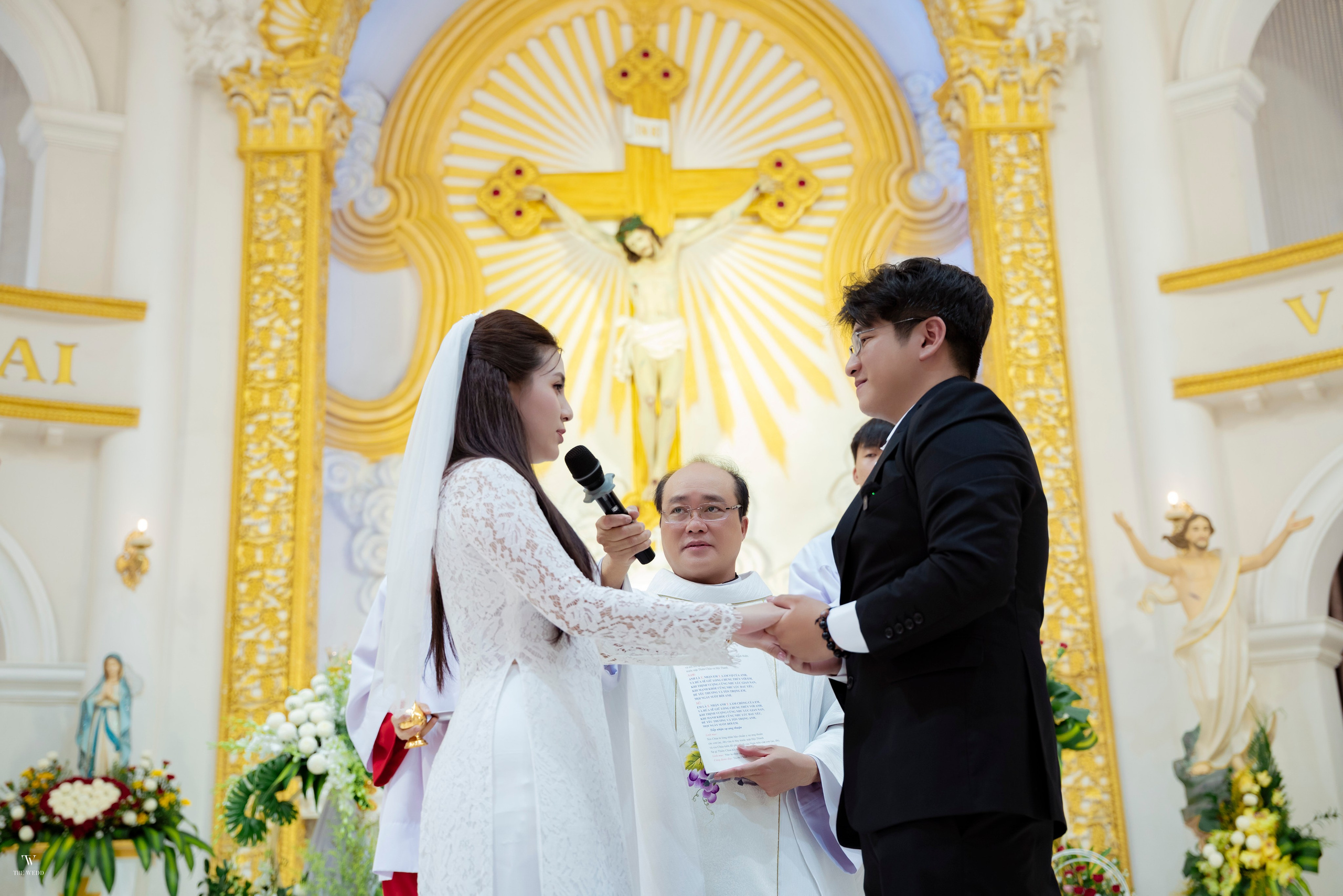 NHÀ THỜ — ANH & TRANG. WEDDING PHOTOGRAPHER IN VIETNAM