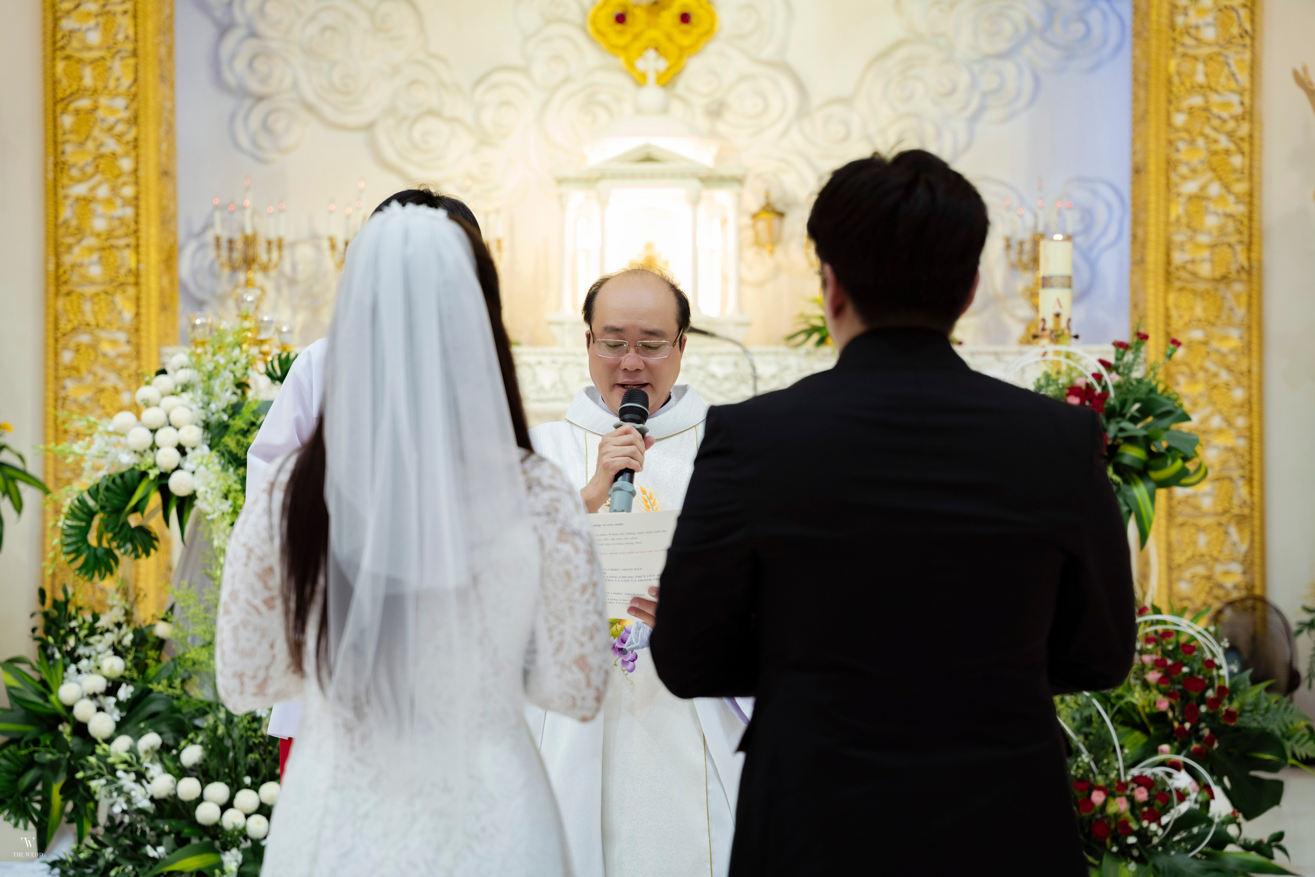 NHÀ THỜ — ANH & TRANG. WEDDING PHOTOGRAPHER IN VIETNAM