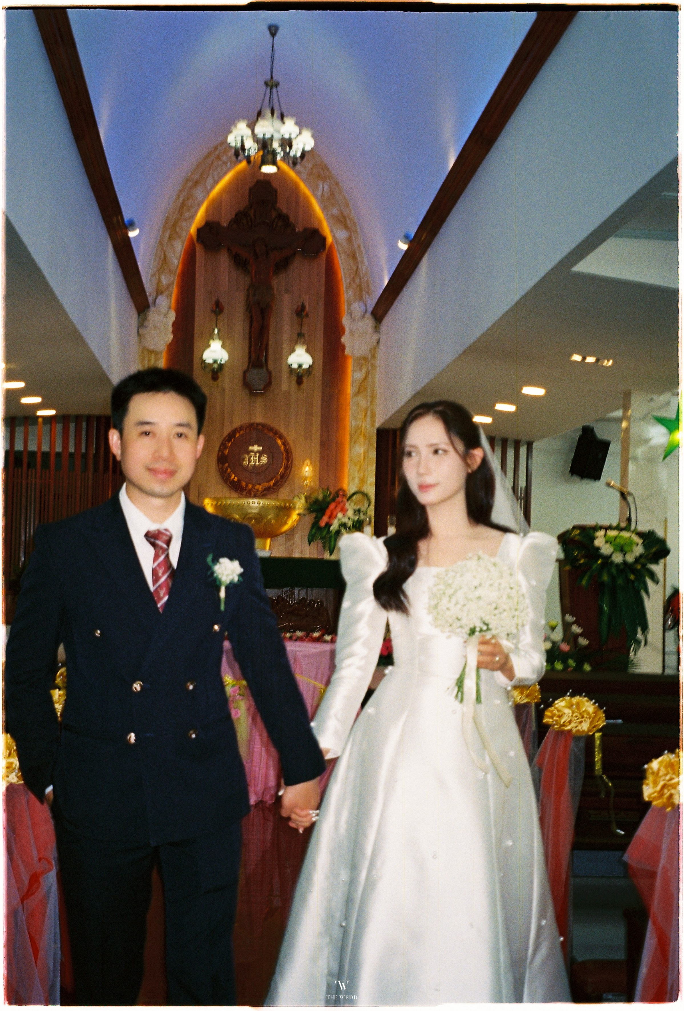CANG & TRANG | FUJI400 & KODAK400. WEDDING PHOTOGRAPHER IN VIETNAM