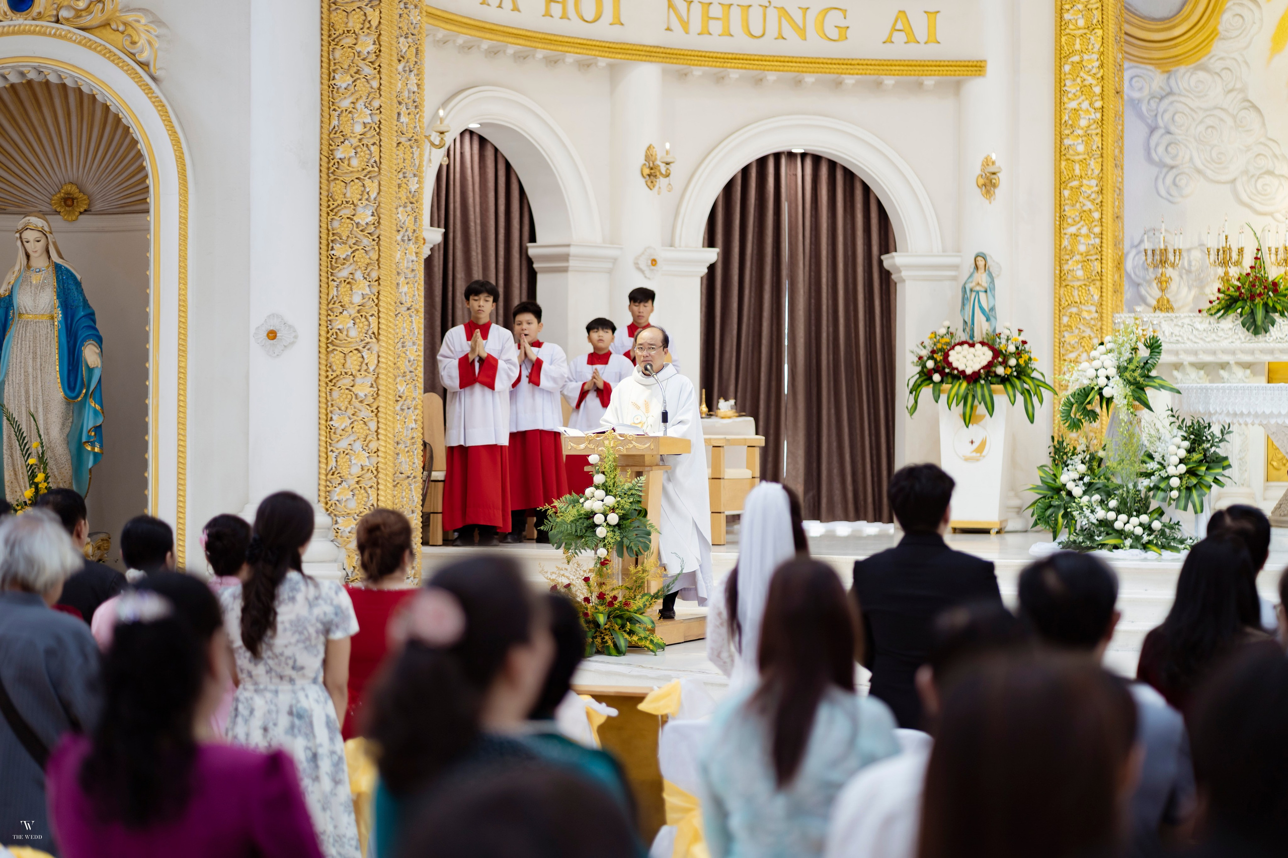 NHÀ THỜ — ANH & TRANG. WEDDING PHOTOGRAPHER IN VIETNAM