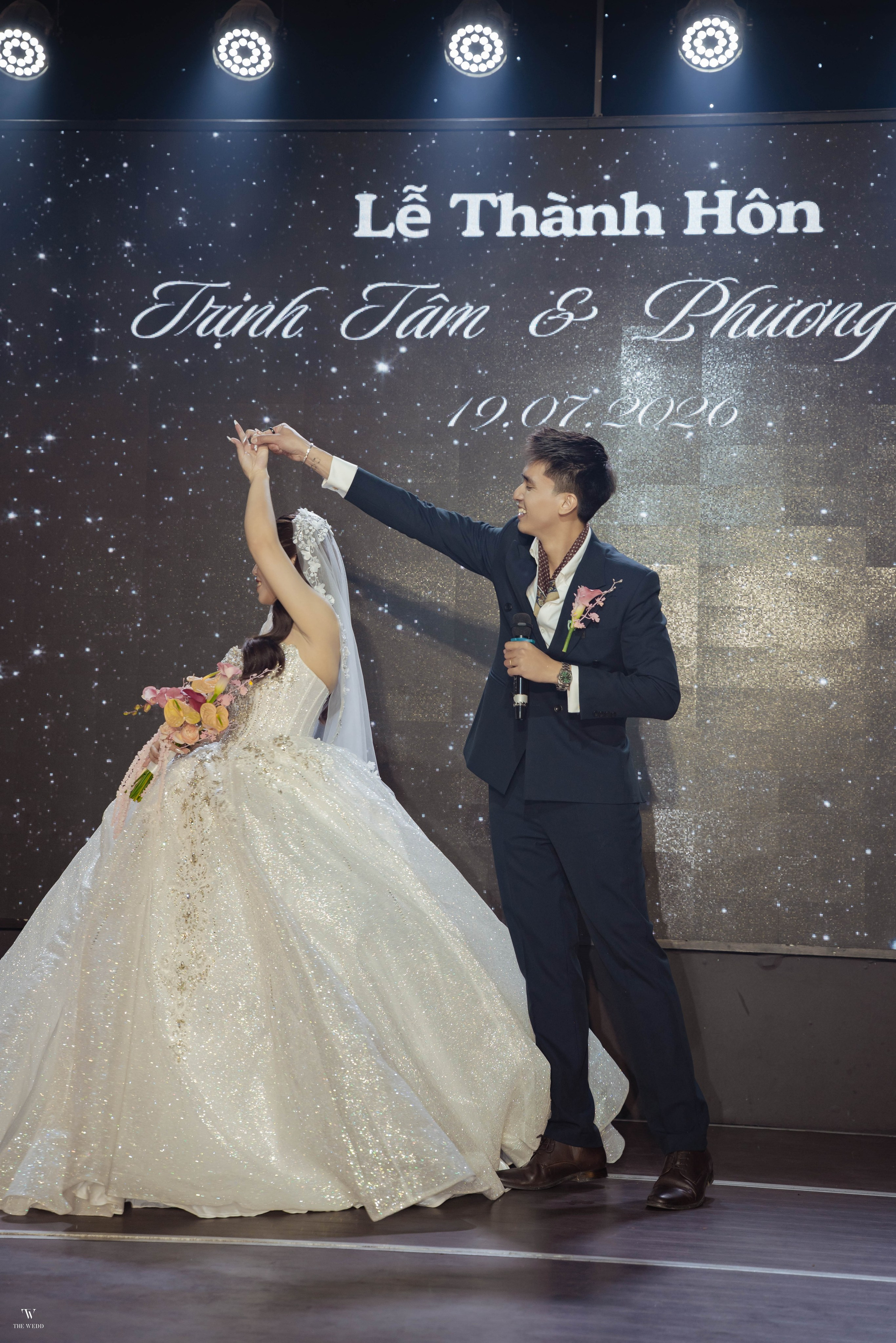 TAM & THAO. WEDDING PHOTOGRAPHER IN VIETNAM
