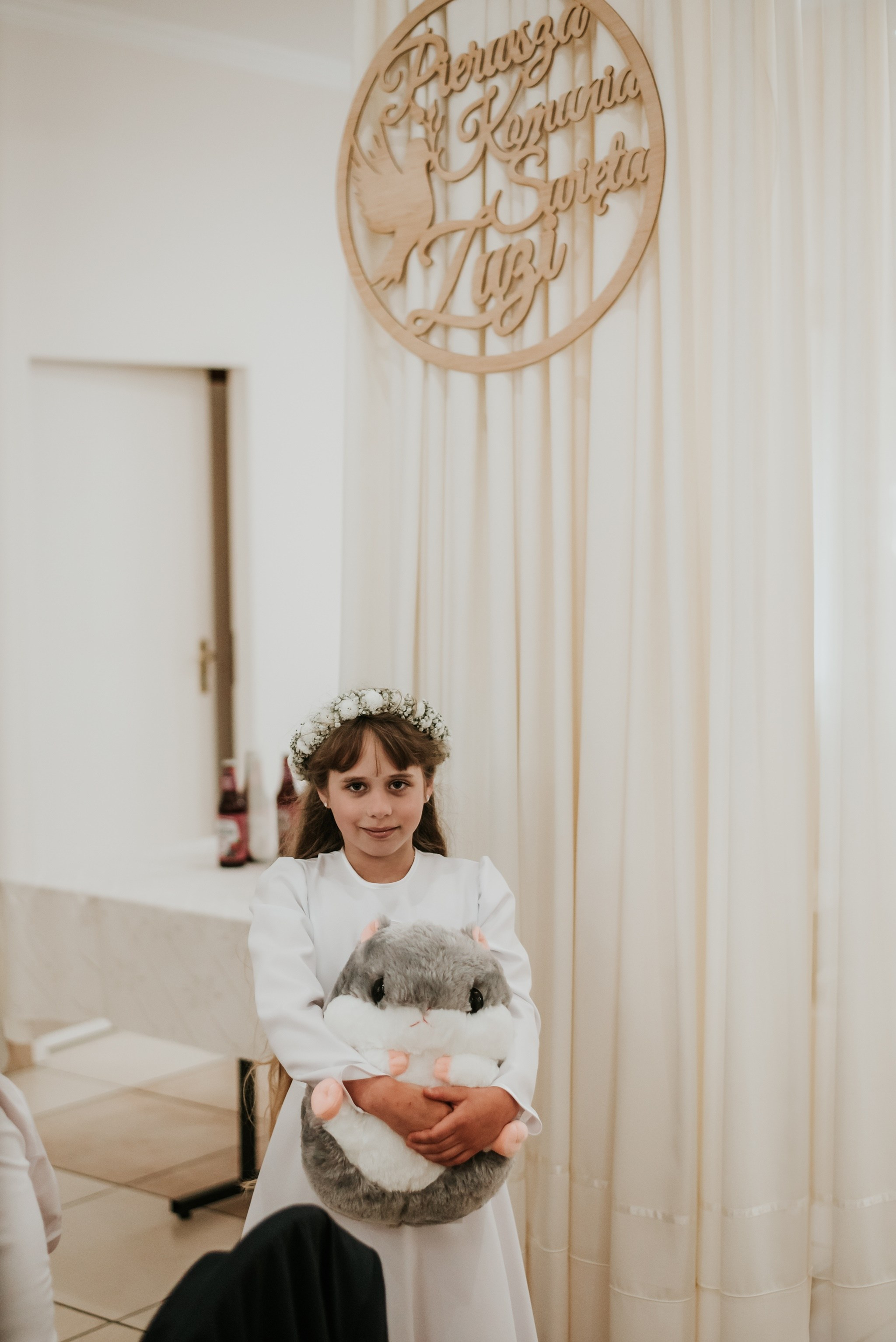 I Komunia Św. Zuzi. Dominika Strachacka Fotografia | Fotograf ślubny i rodzinny Opole Lubelskie Lublin