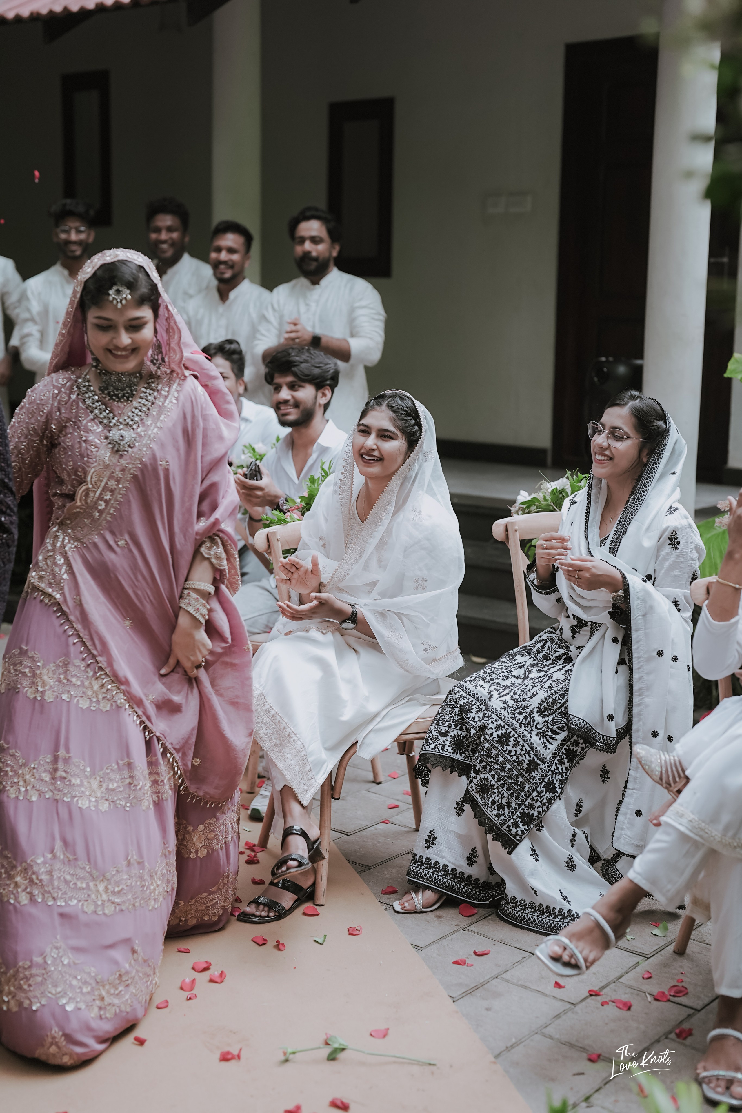 SHIBIL / RISLA. Theloveknots