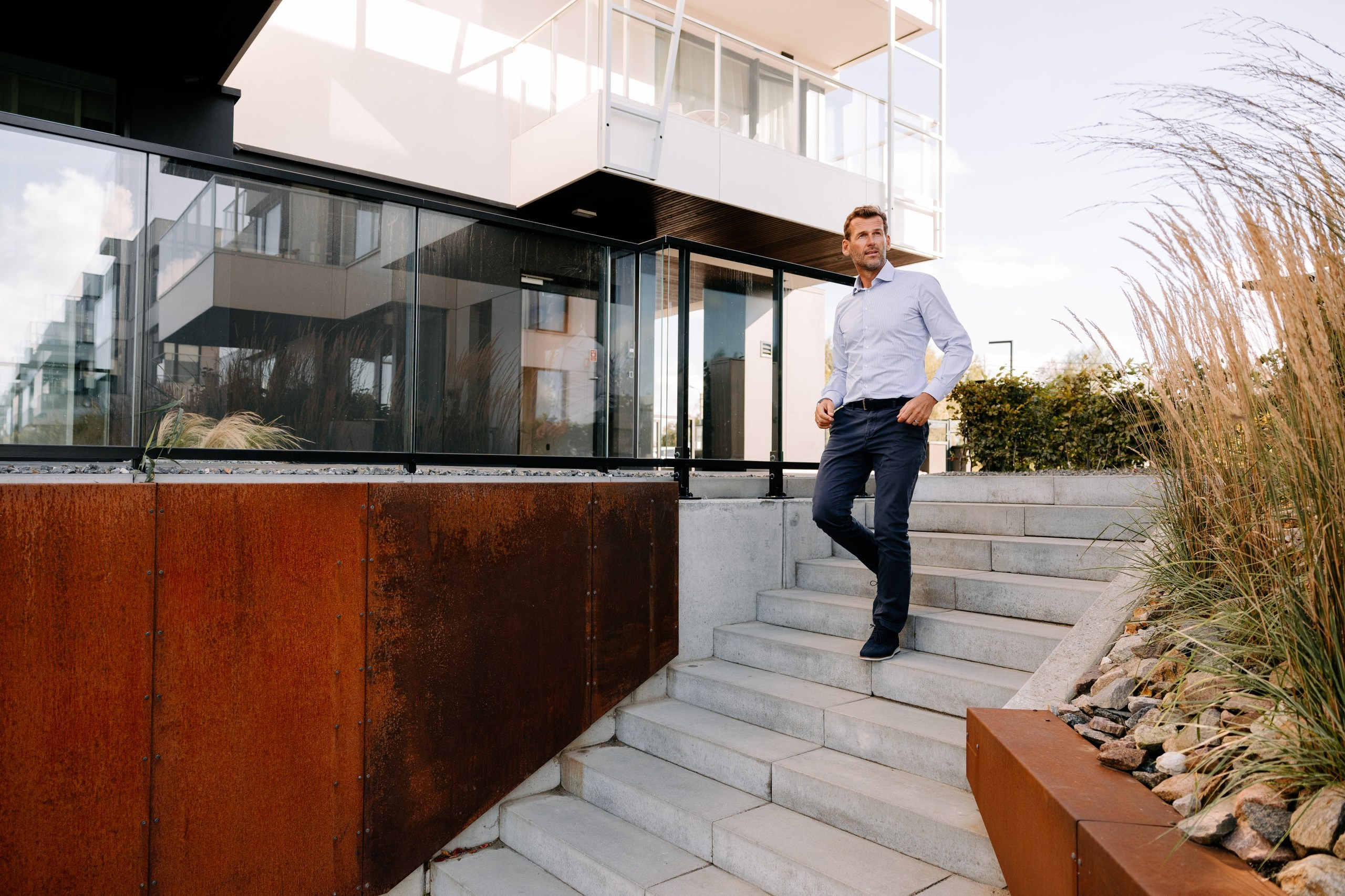 Dekpol Developer - Sesja Biznesowa dla Mateusza Kusznierewicza. Fotograf Ślubny Warszawa - Sesje Biznesowe Rodzinne Eventy