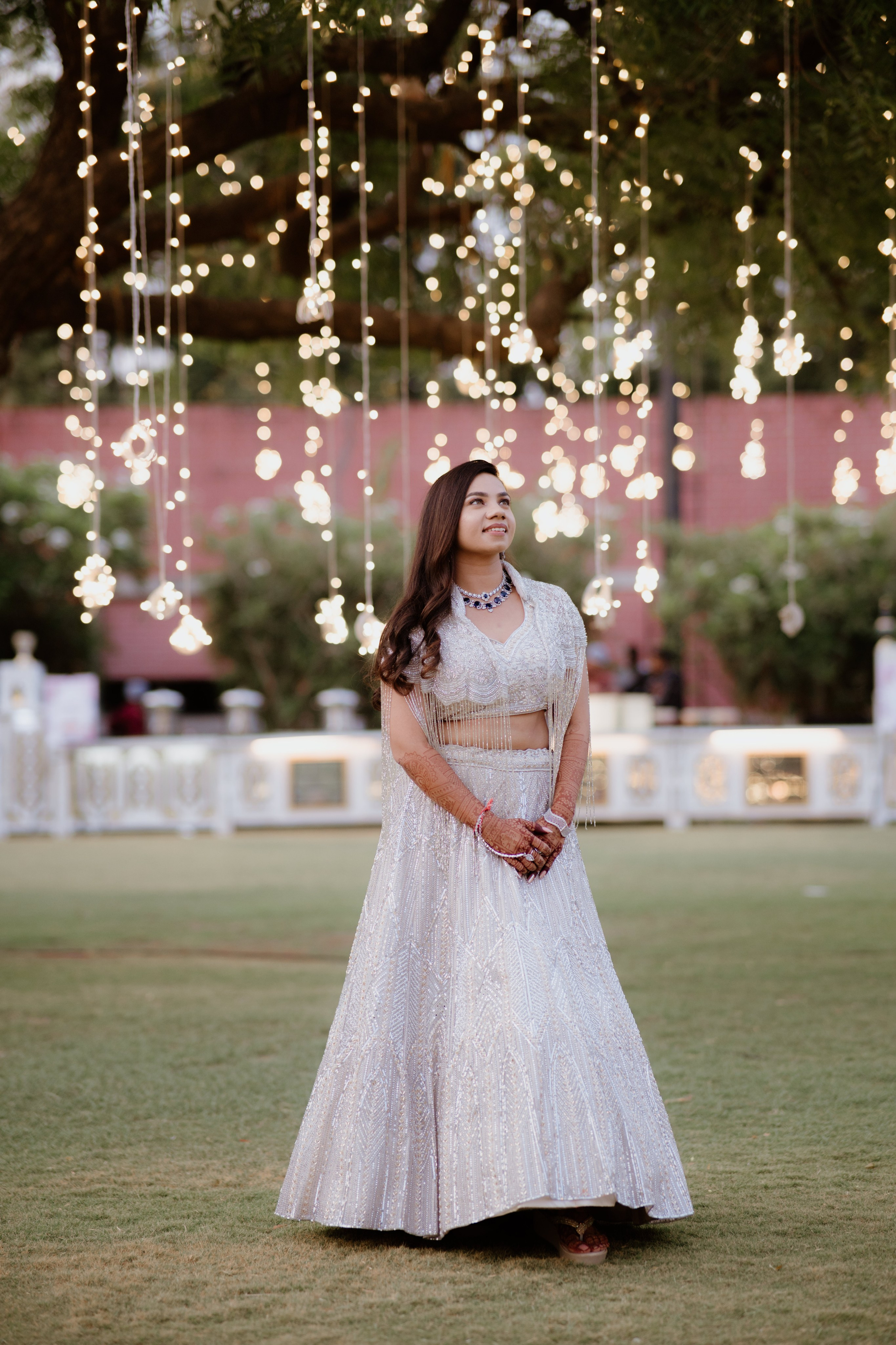 WEDDINGS. Love Emotions Weddings