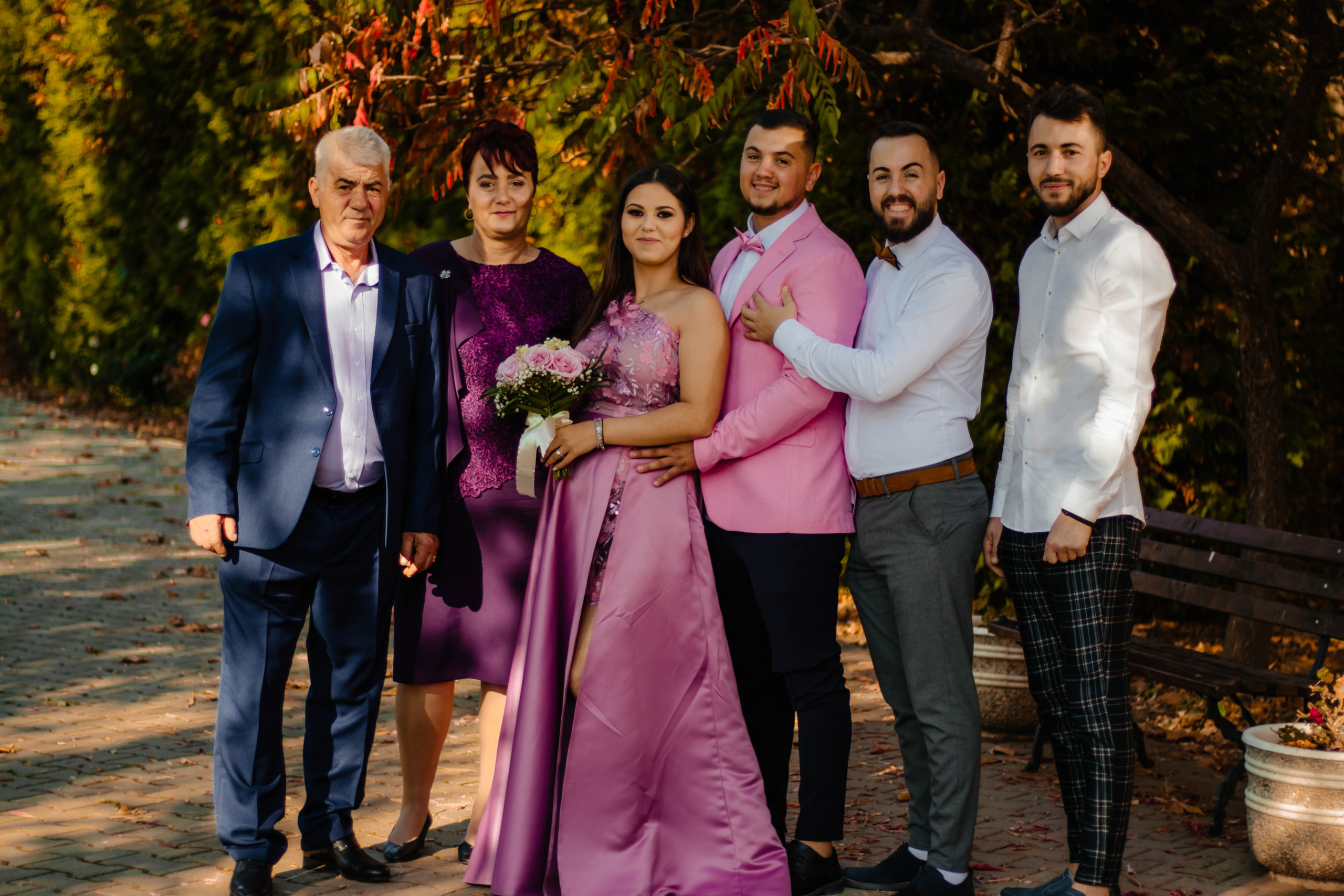 Nicoleta & Florin. Fotograf si videograf — evenimente si studio