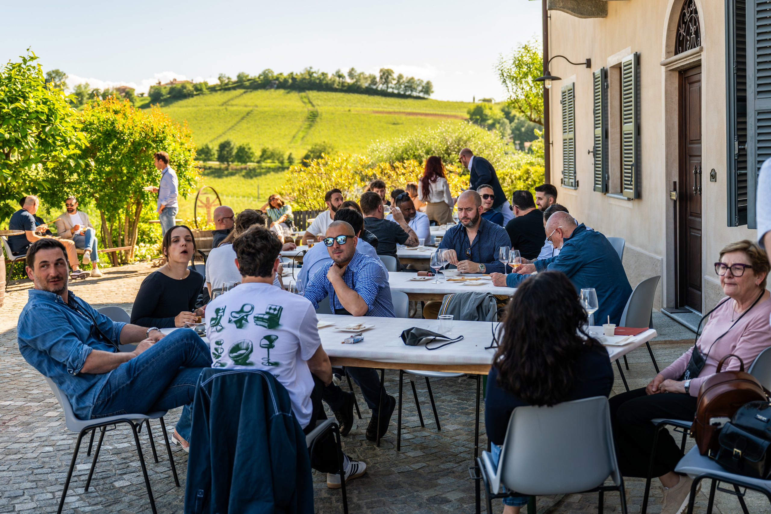 Cuzziol Grandi Vini e Cantine Parusso Monforte. “Gianmaria Coscia fotografo per passione”