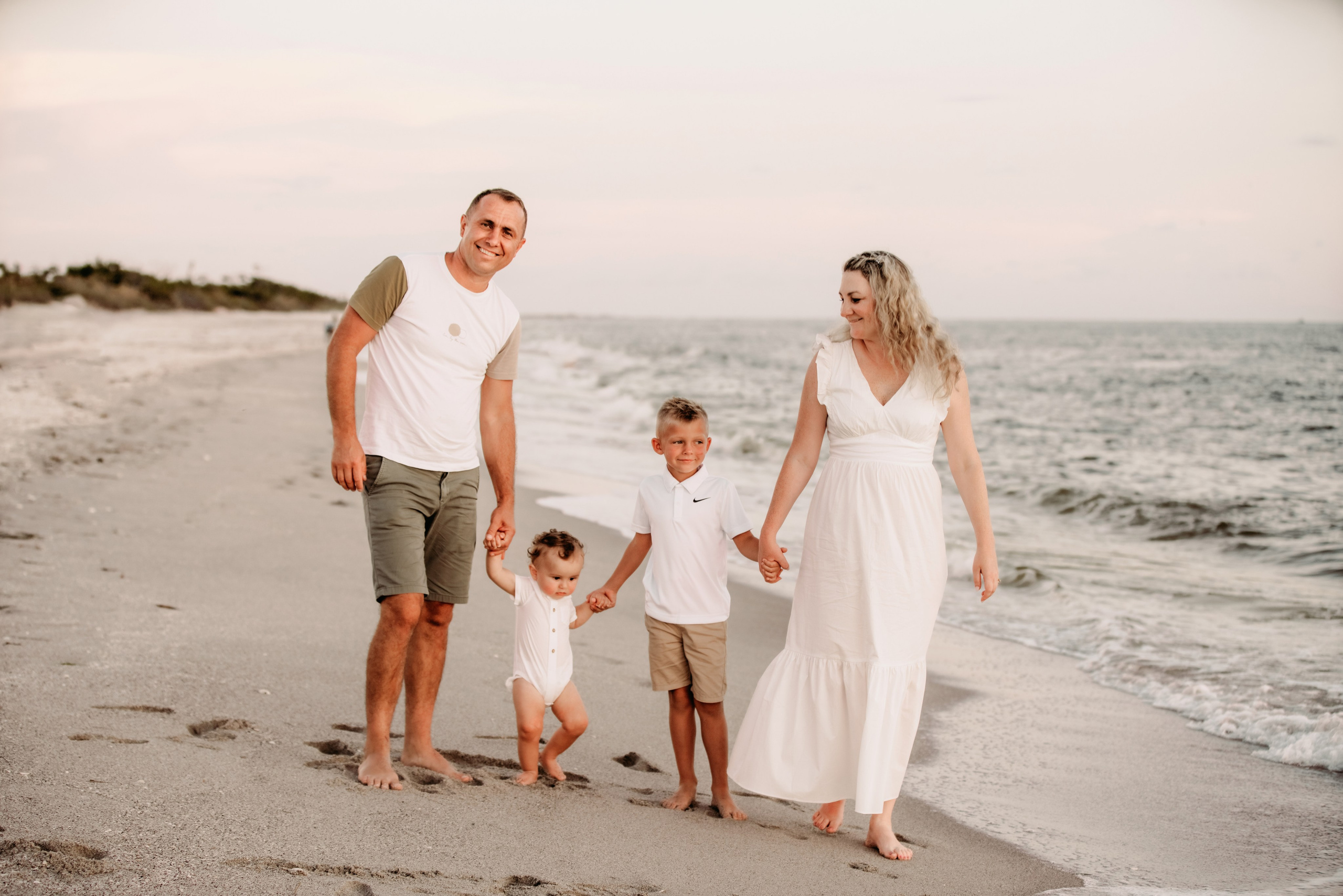 Family | Maria Leonova Photography. Your Florida Photographer | North Port | Port Charlotte | Venice | Sarasota | Maria Leonova Photography