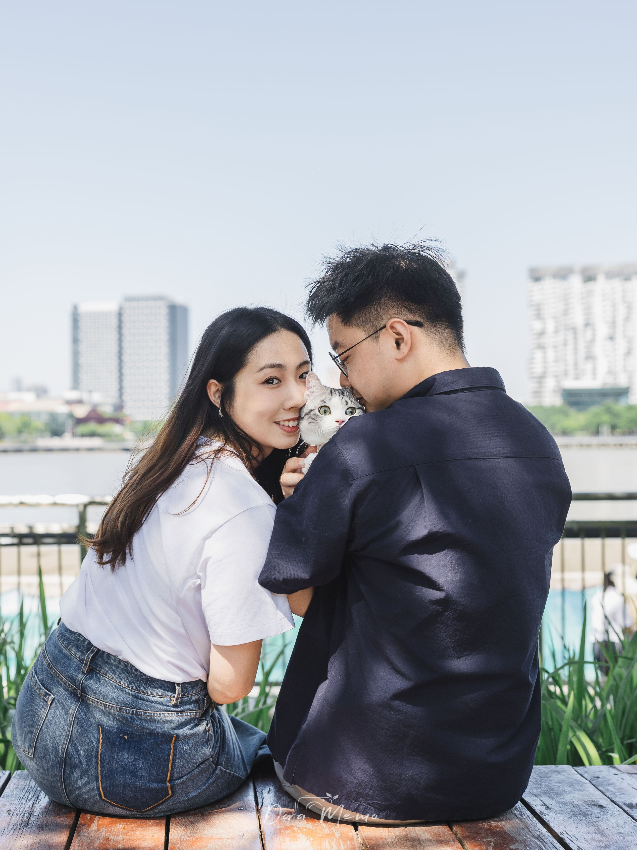 A Cat Family’s Second Anniversary — Shanghai Family Photographer Park Session