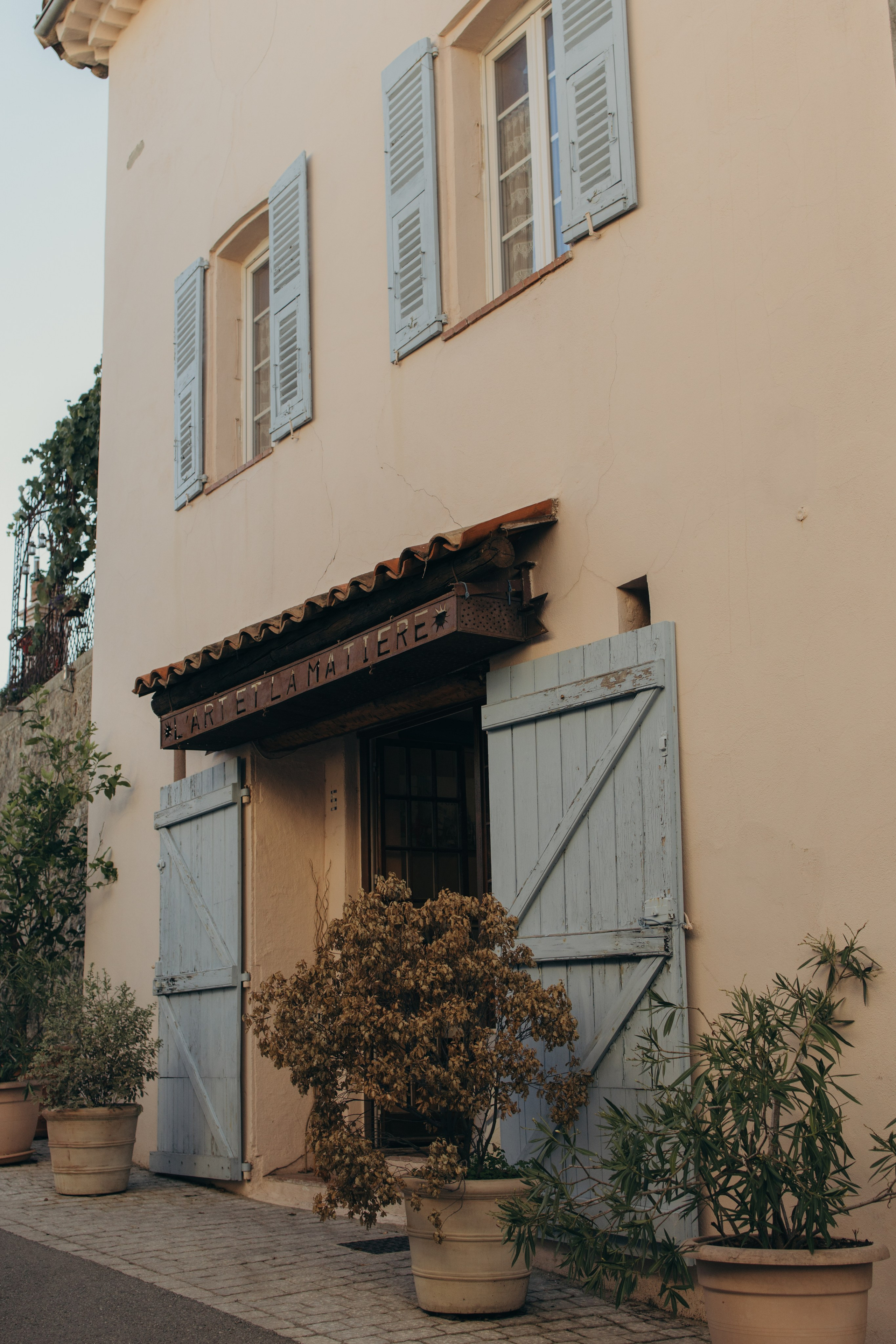 Katerina Mougins. Photographe à Nice, Cannes et Antibes | Inna Dudareva