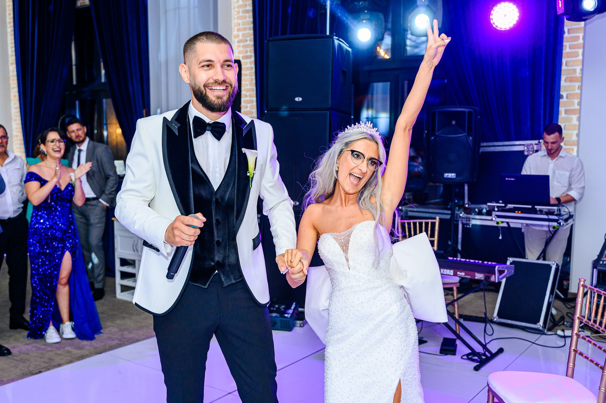 Corina & Paul. Mugurel Olteanu Fotograf