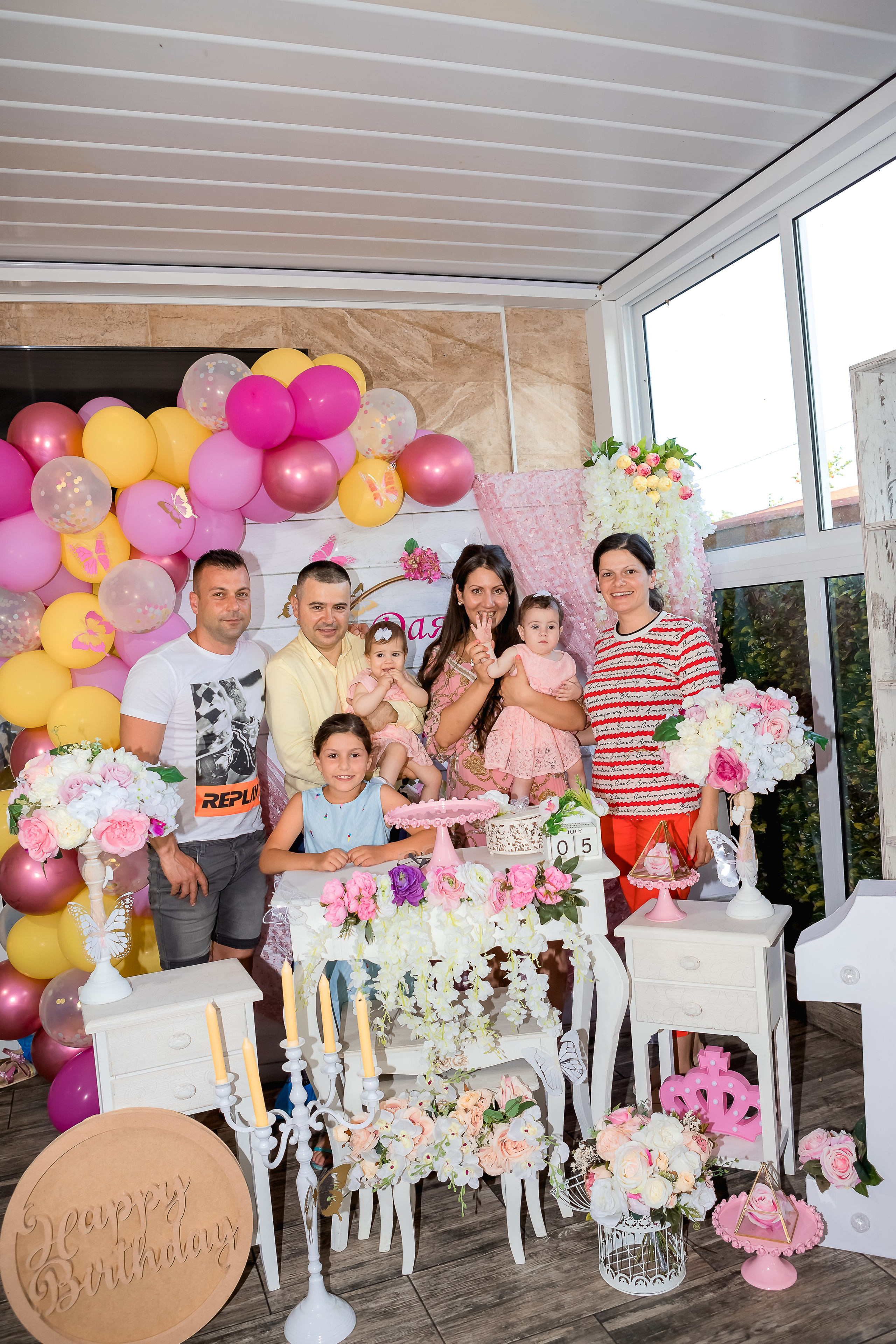 Чрстит Първи Рожден Ден. Фотограф Ирина Йотова