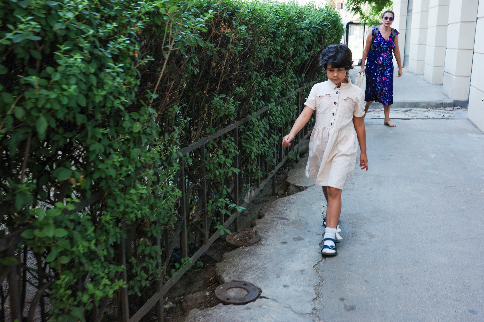Color street. Humanistic street photographer in Bucharest