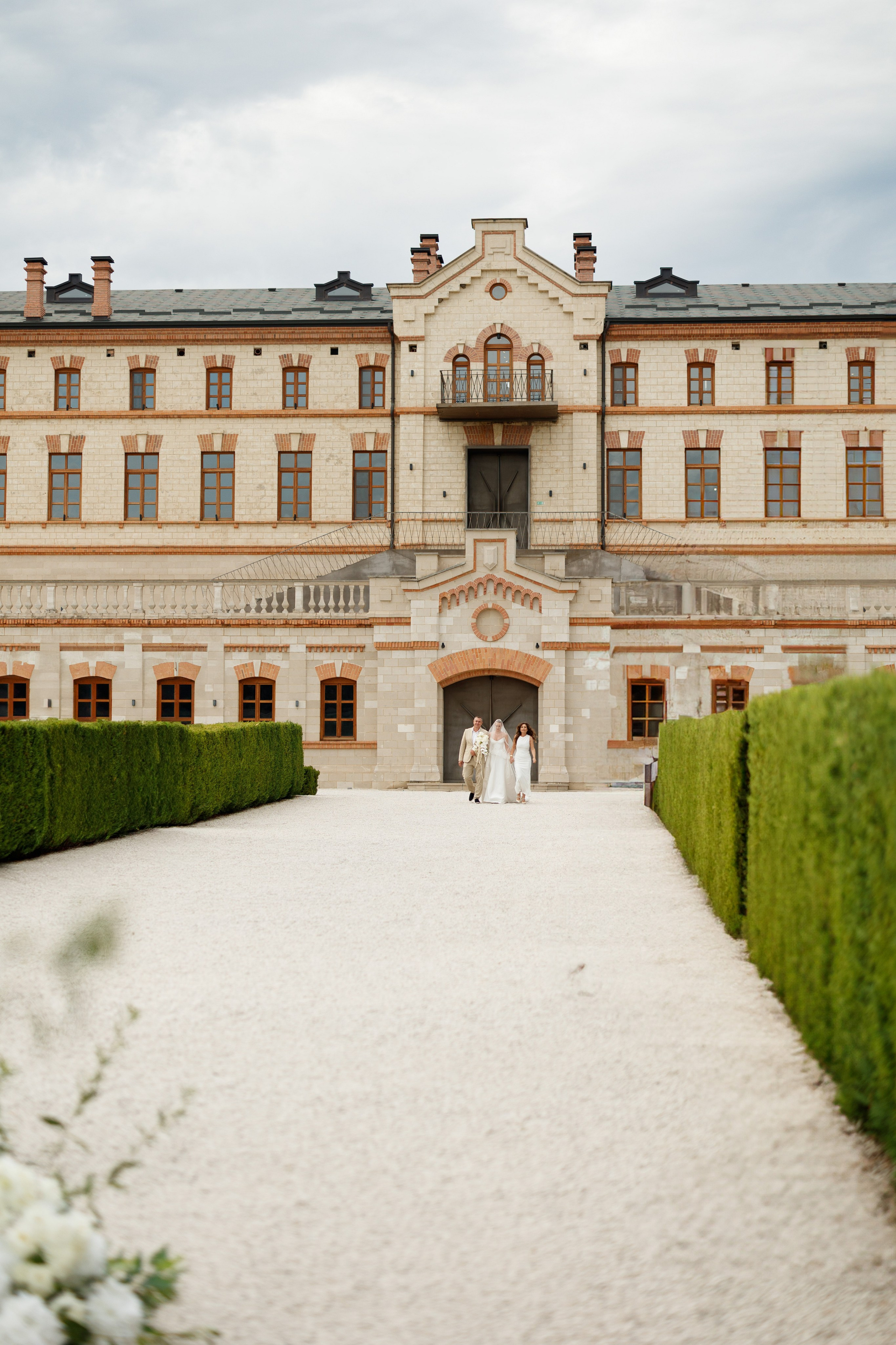 Liveriu & Tatiana | Fotografie de nuntă. Scarlat Photography