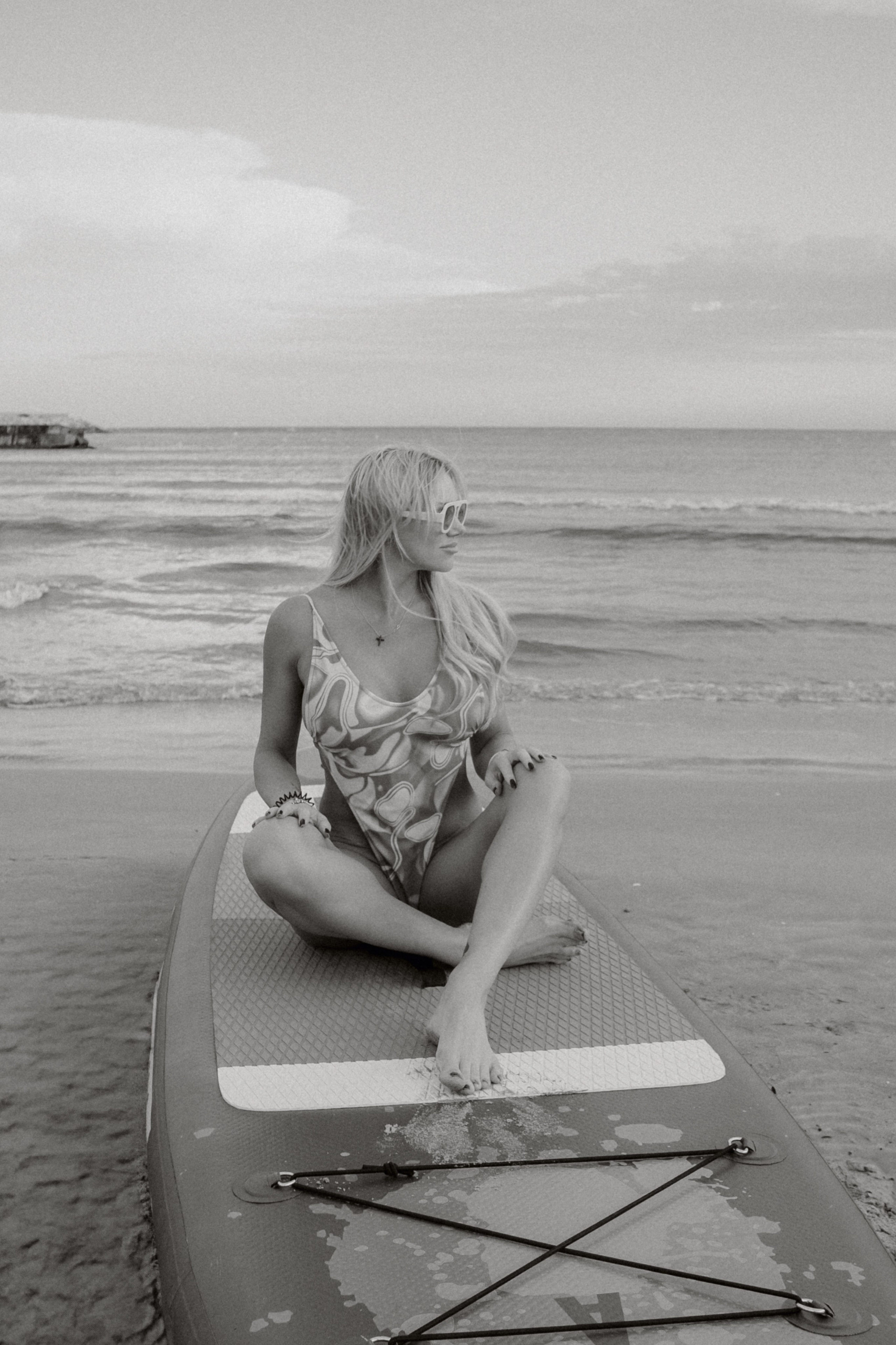 Sesión individual en la playa. Fotografía profesional en Calafell - Elena Medvedeva