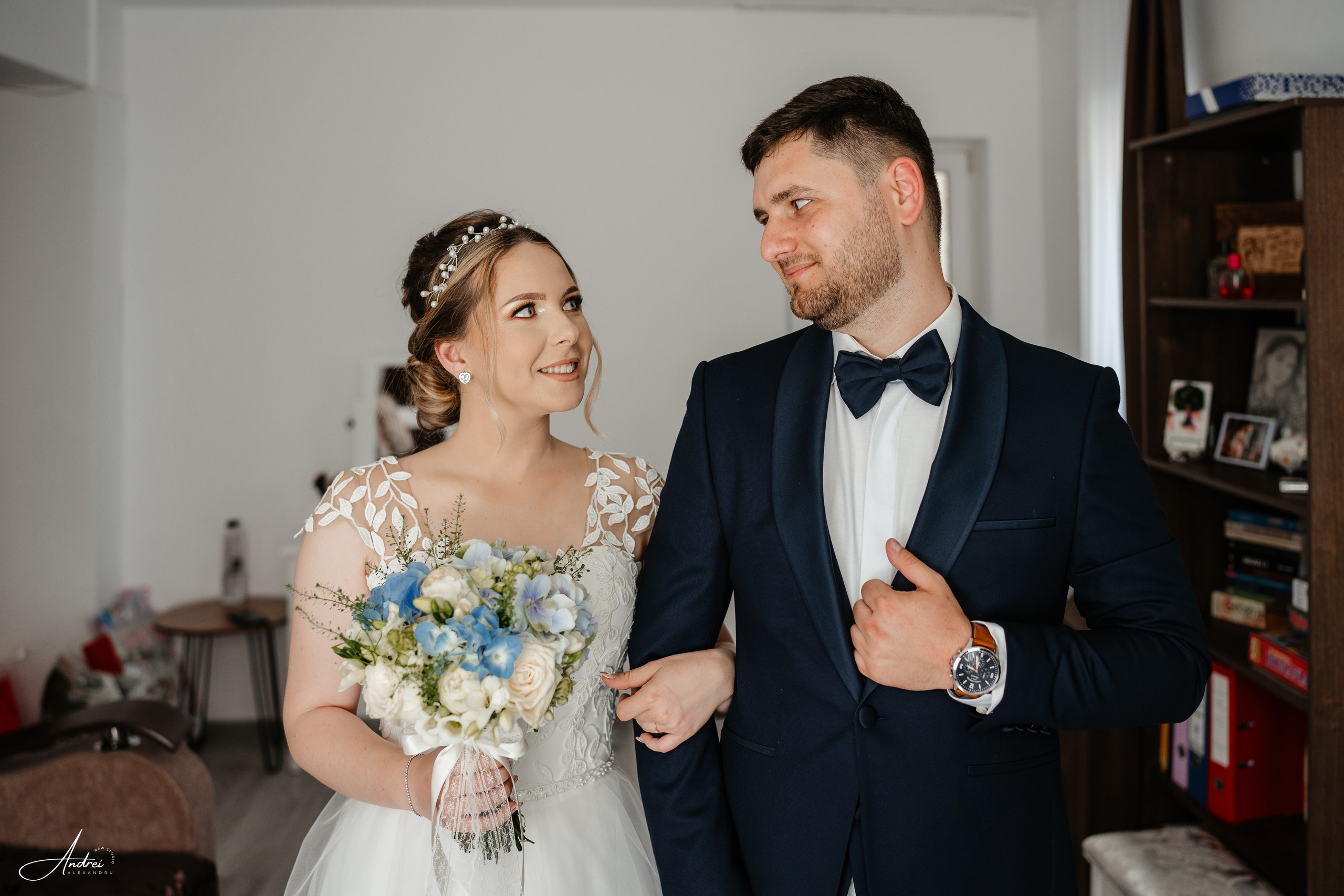 Cătălina & Călin. Raw Studio. Fotograful tau de nunta!