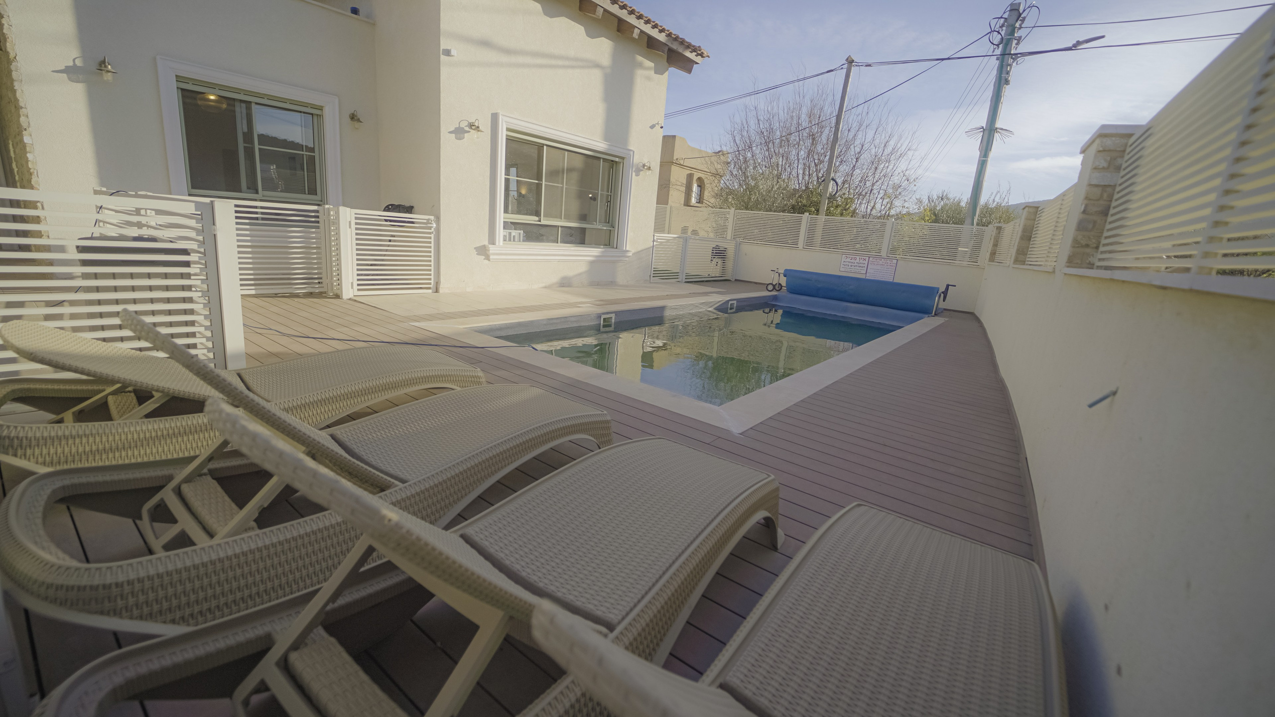 נדל"ן ובתים. יותם שחר צילום ועריכה