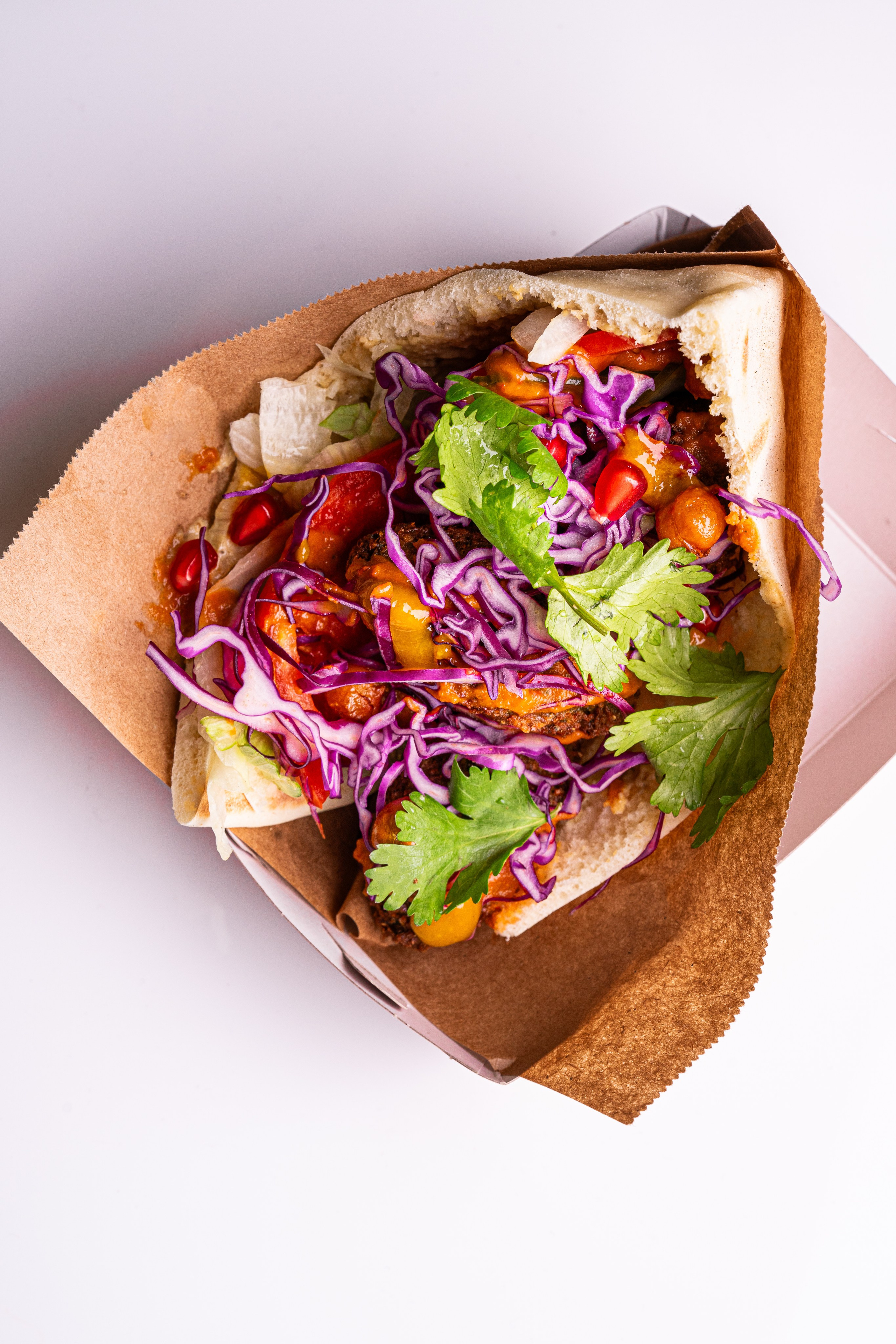 Контентная съёмка: «Kino street food». Arina Leonova — Food photographer Tbilisi