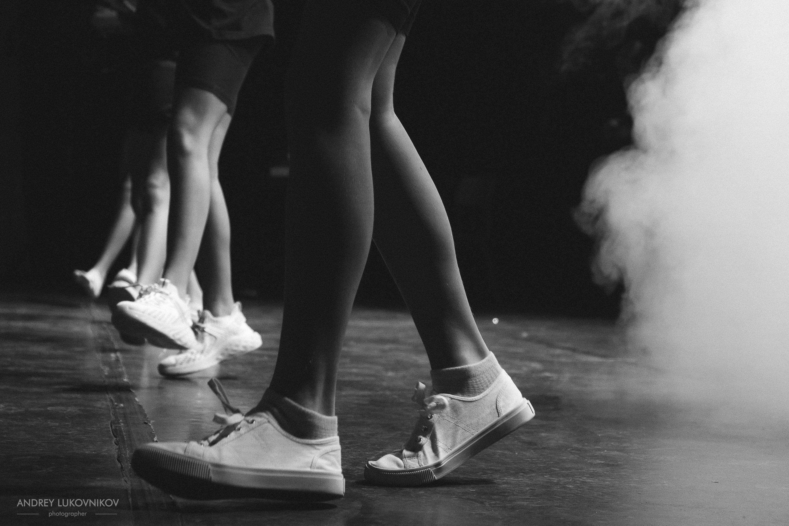 Entre bastidores del concierto final de Like Dance: momentos brillantes tras las cámaras