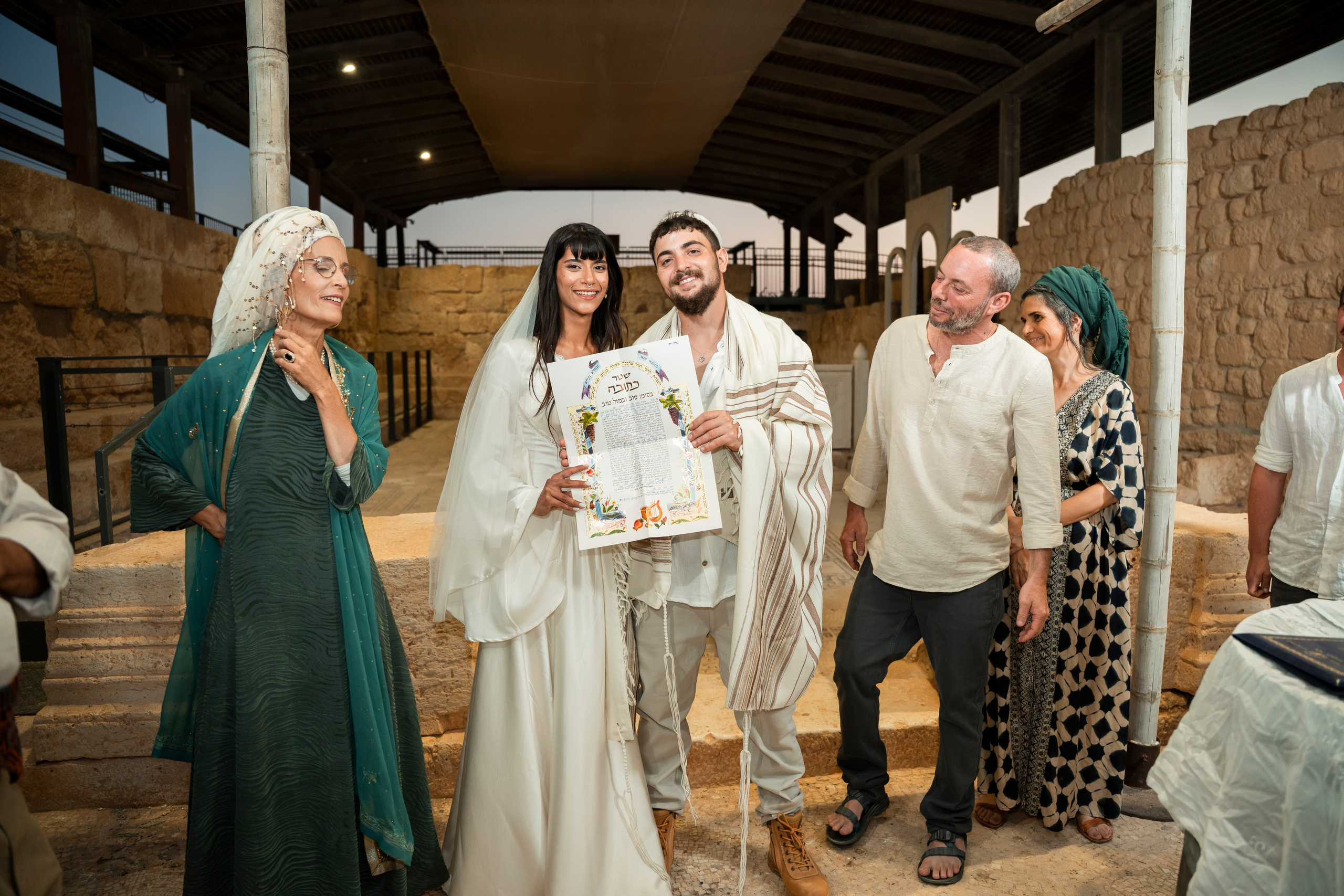 עדן ושלהבת. יוסף מזרחי צילום חתונה, ברית וזוגיות. צלם מקצועי שאוהב להוציא אתכם הכי יפים ברגעים הכי מרגשים