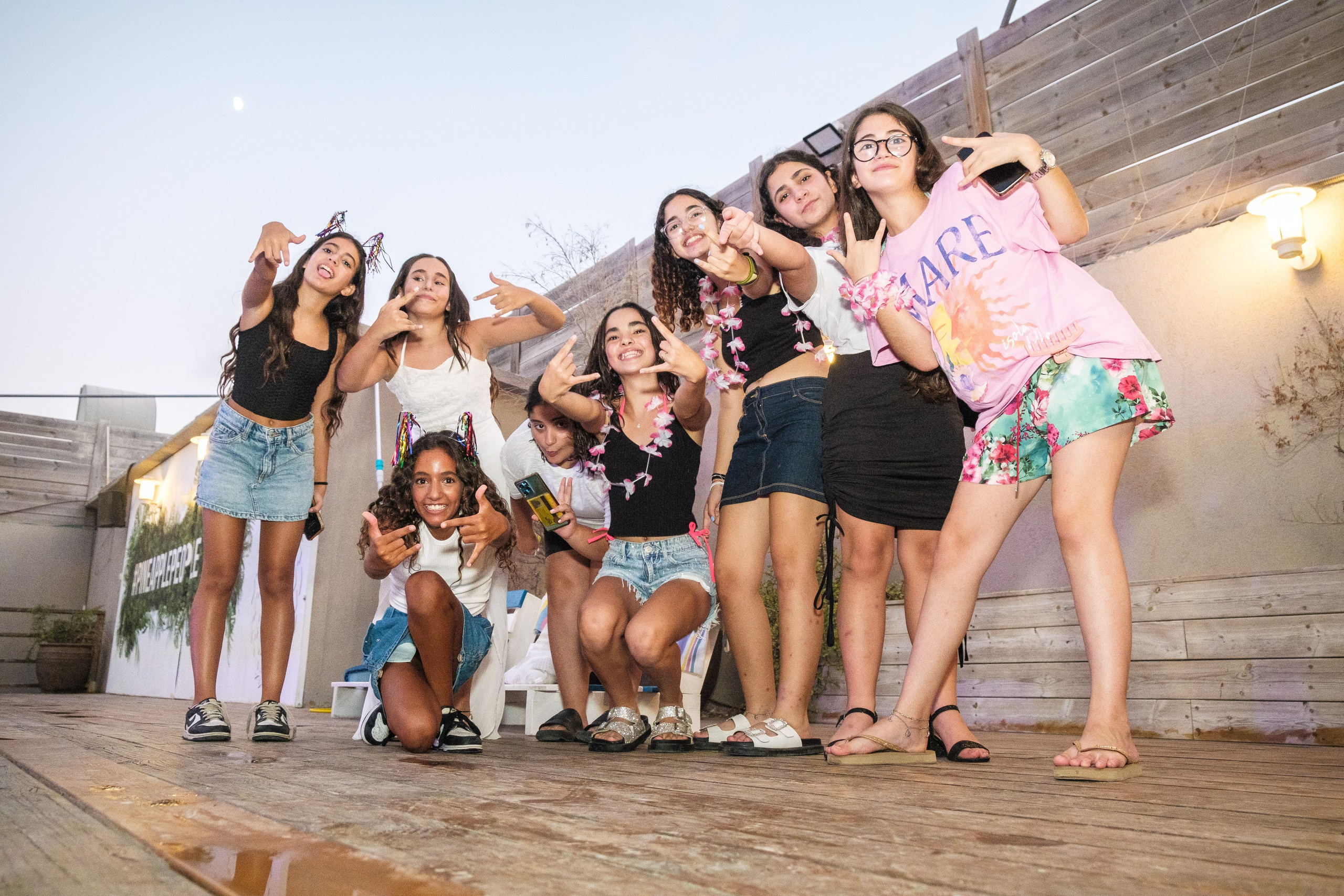 אמילי חוגגת. Middle East Photo Agency — Photography & Event Magnets — סוכנות צילום והדפסת מגנטים לאירועים